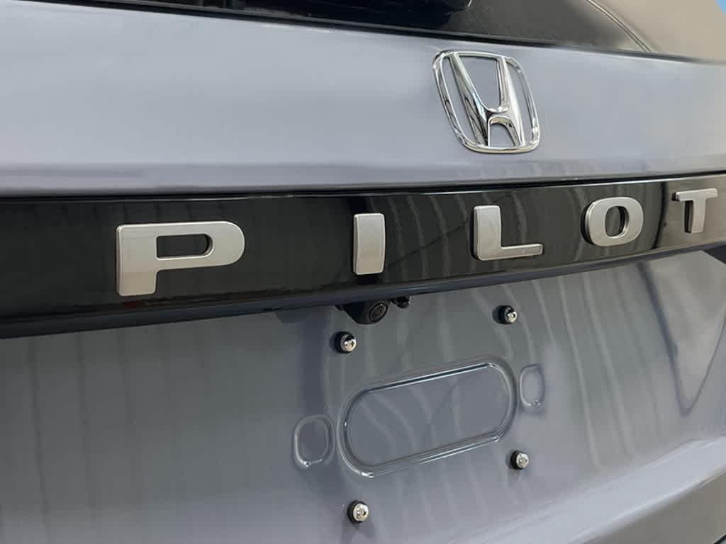 Thumbnail: 2026 Honda Pilot - 6