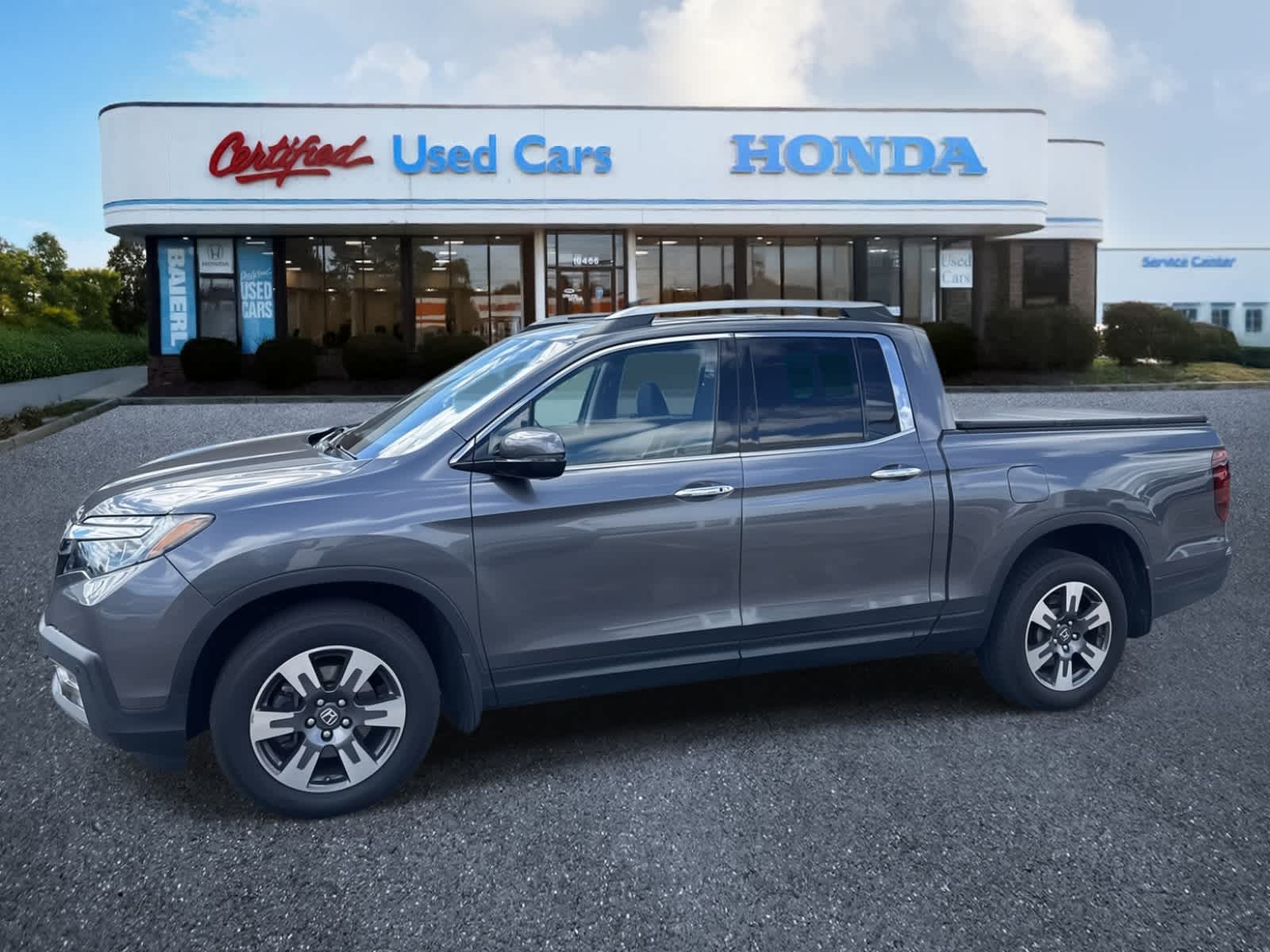 Thumbnail: 2017 Honda Ridgeline - 2