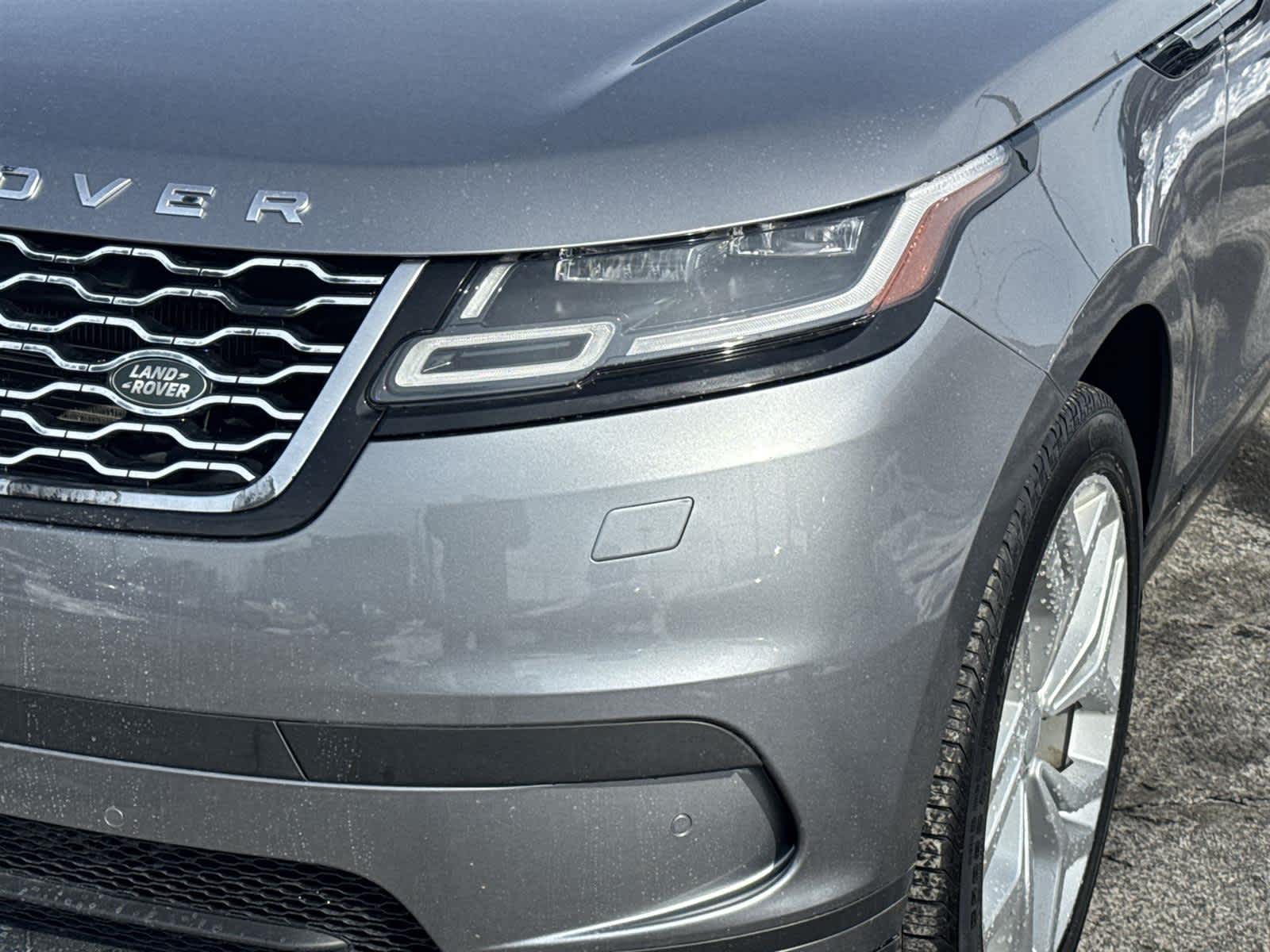 Thumbnail: 2020 Land Rover Range Rover Velar - 9