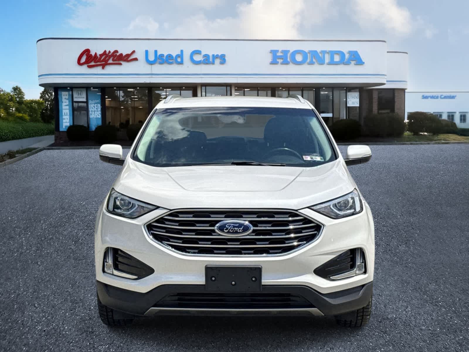 Thumbnail: 2019 Ford Edge - 8