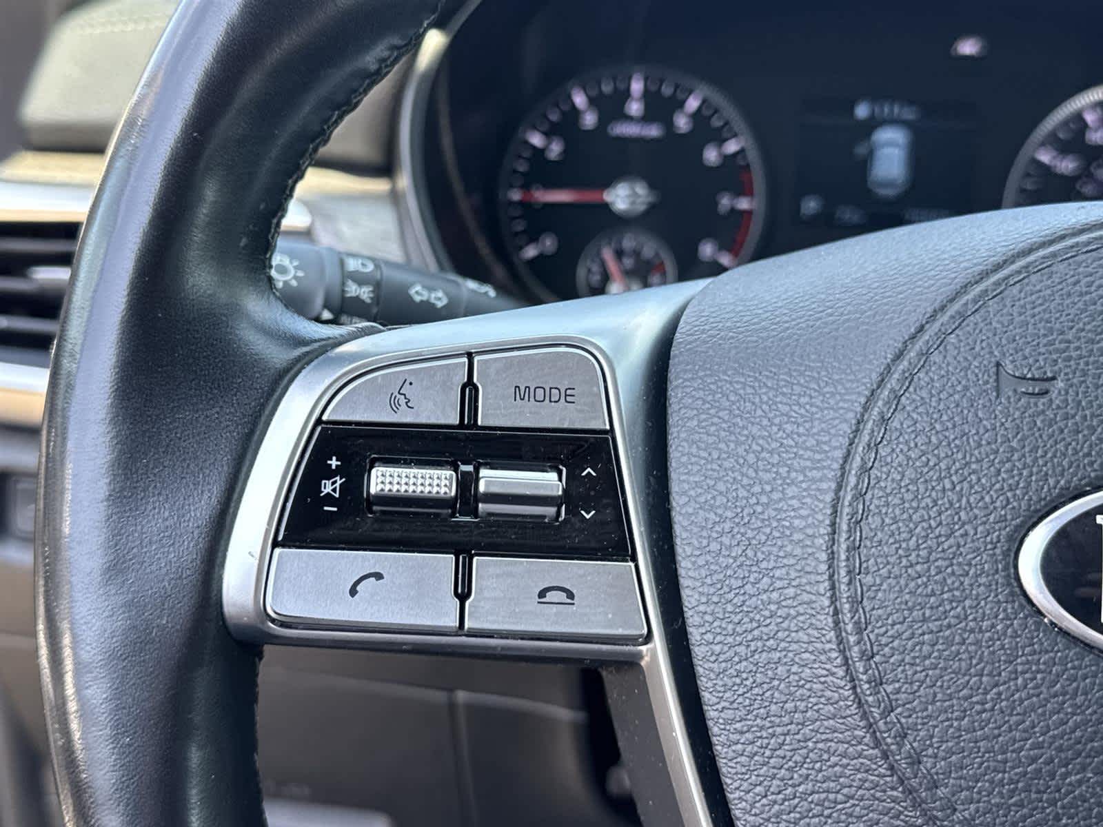 Thumbnail: 2020 Kia Telluride - 20