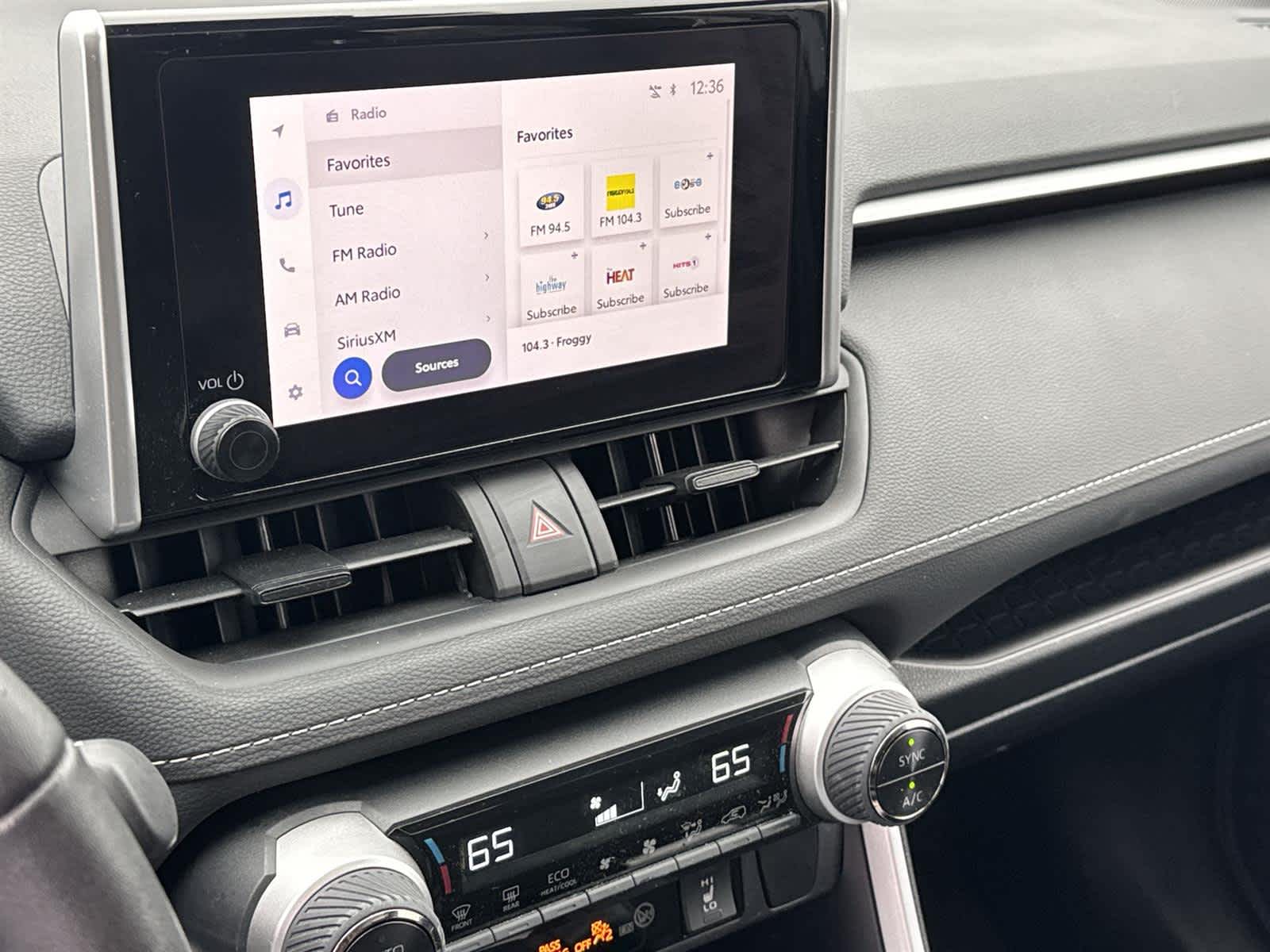 Thumbnail: 2024 Toyota RAV4 - 24