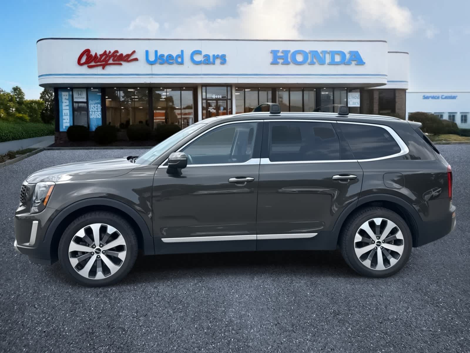 2022 Kia Telluride S 2