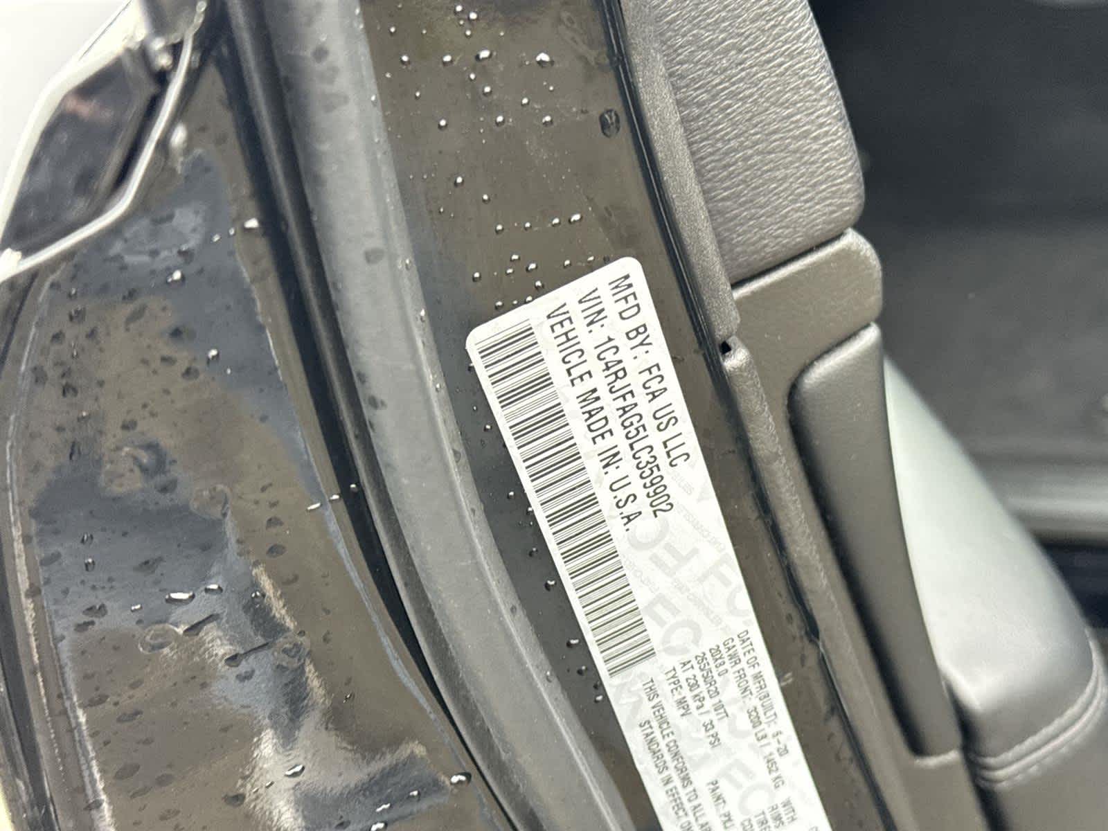 Thumbnail: 2020 Jeep Grand Cherokee - 33