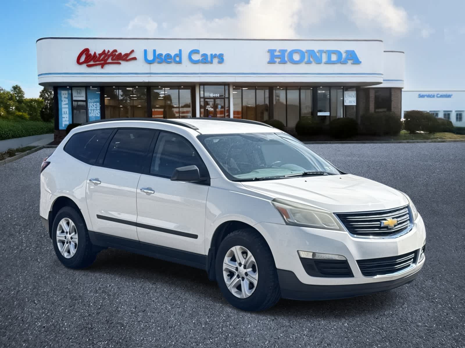 Thumbnail: 2014 Chevrolet Traverse - 8