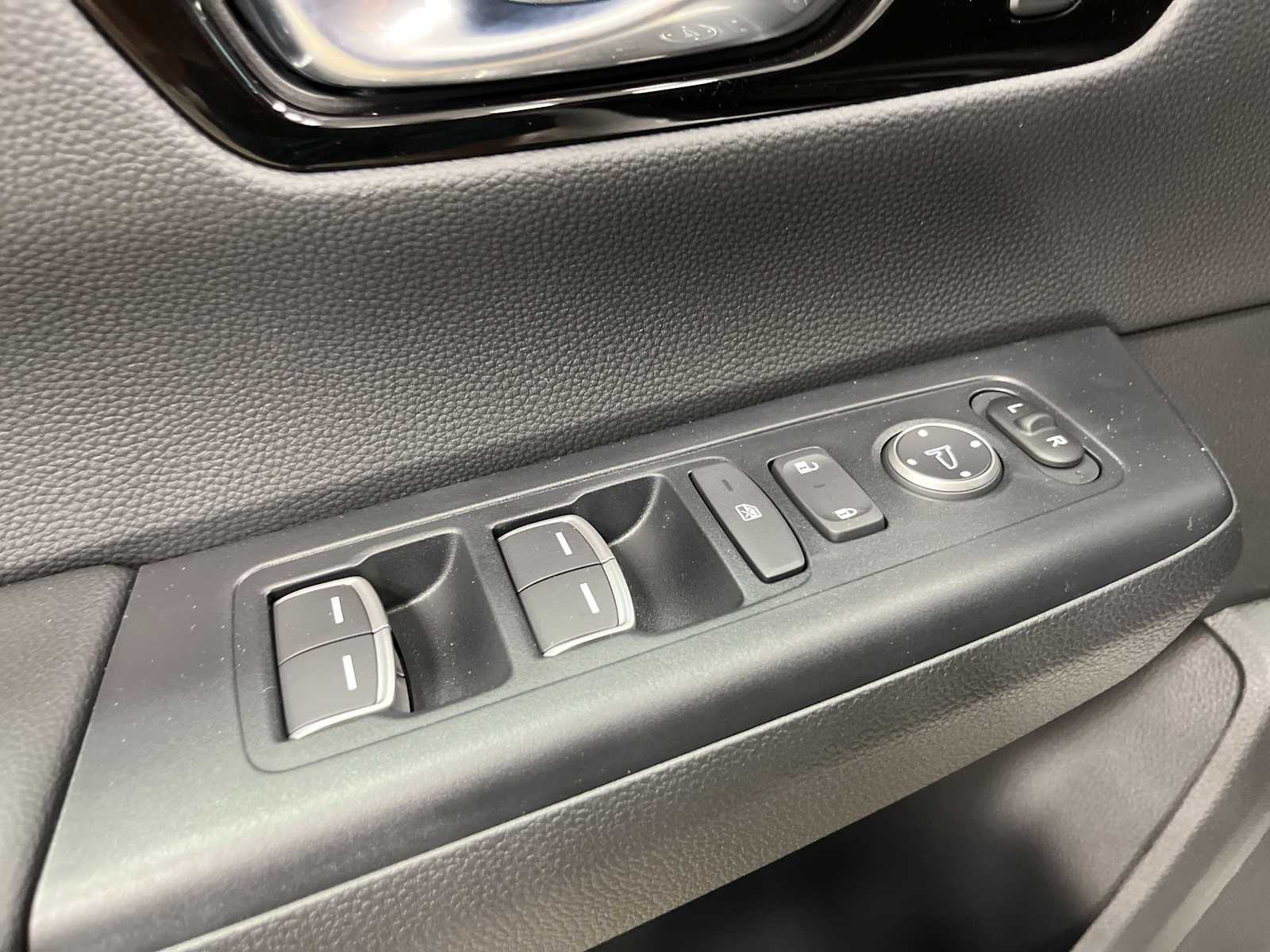 Thumbnail: 2026 Honda CR-V - 14