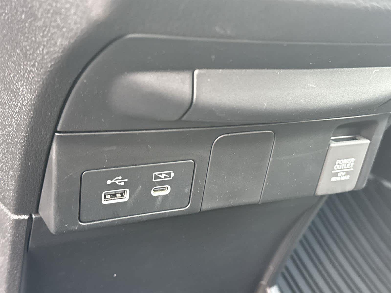 Thumbnail: 2026 Honda Odyssey - 26