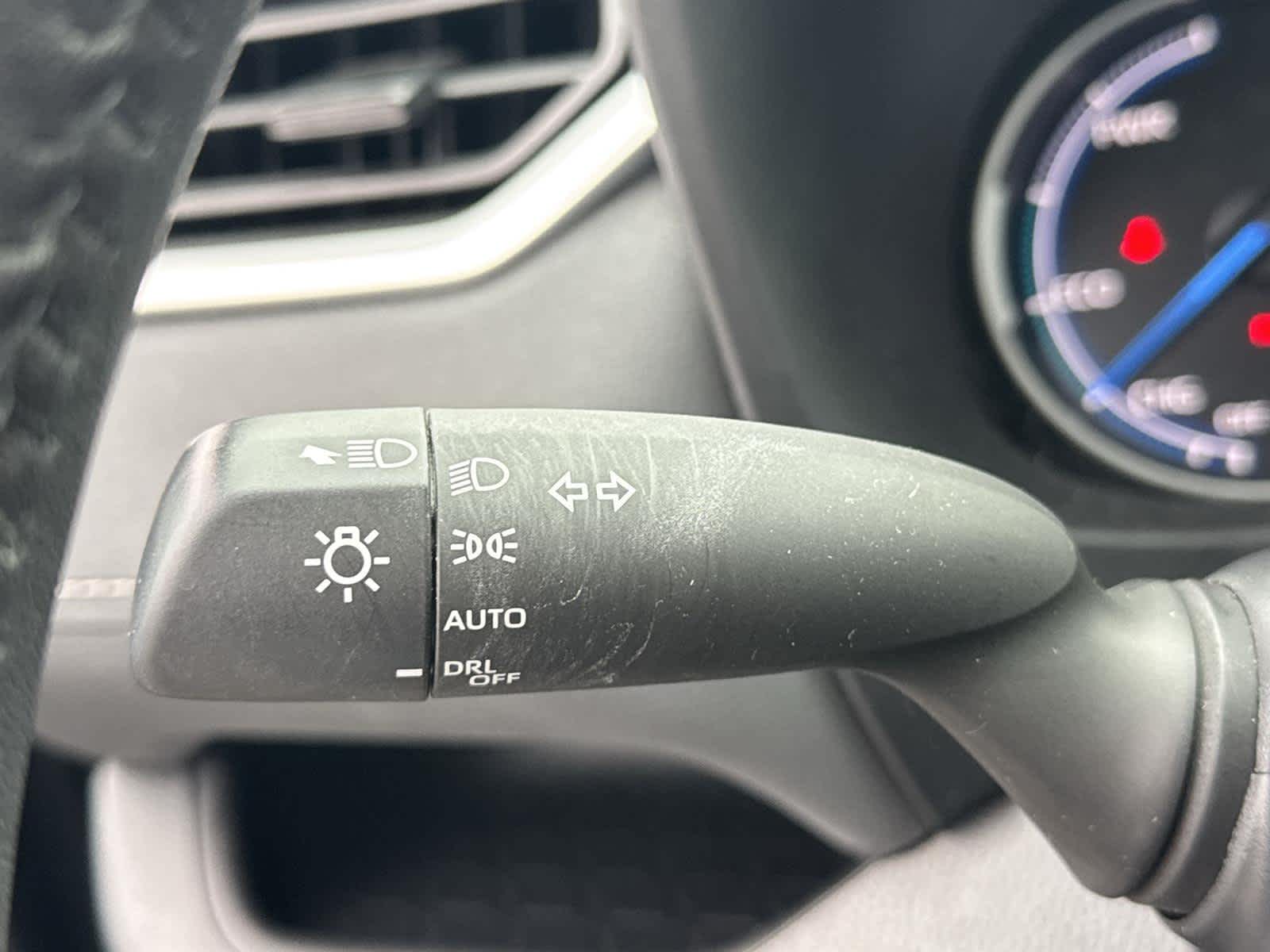 Thumbnail: 2024 Toyota RAV4 - 23