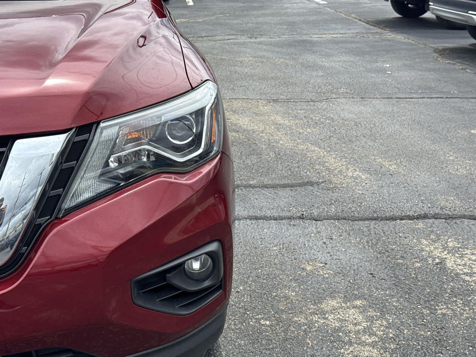 2018 Nissan Pathfinder Platinum 9