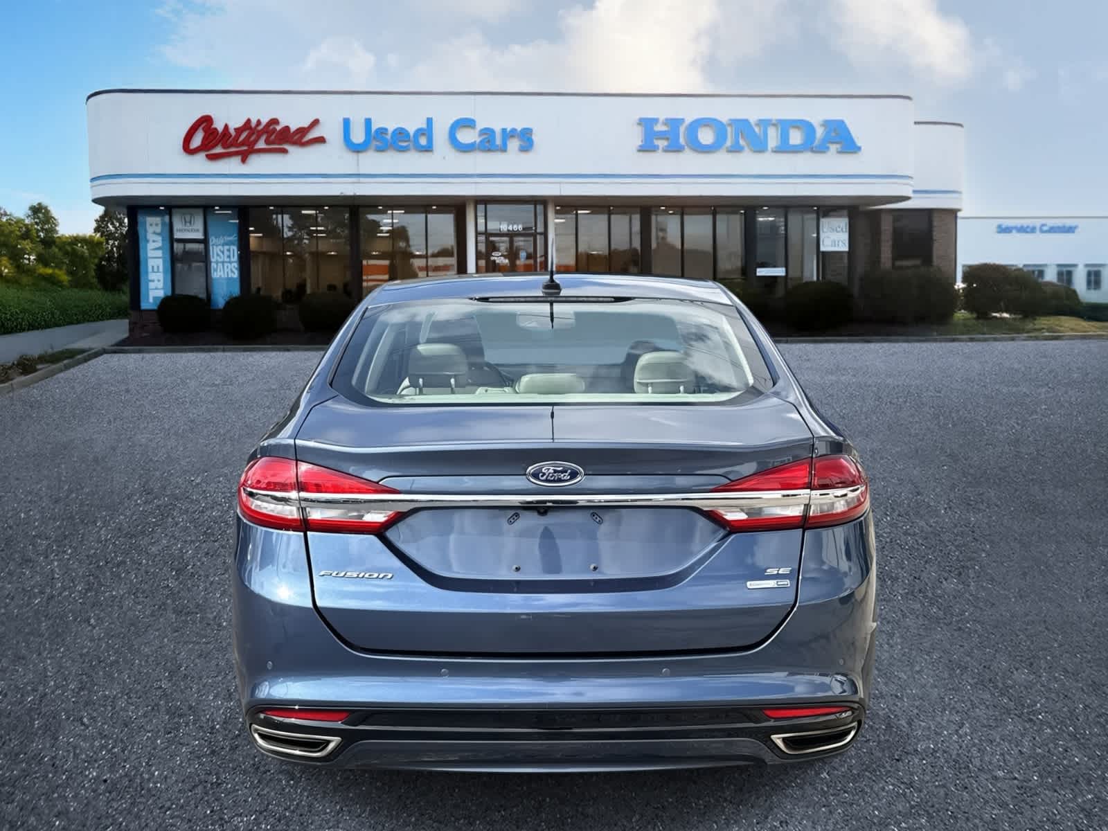2018 Ford Fusion SE photo 4