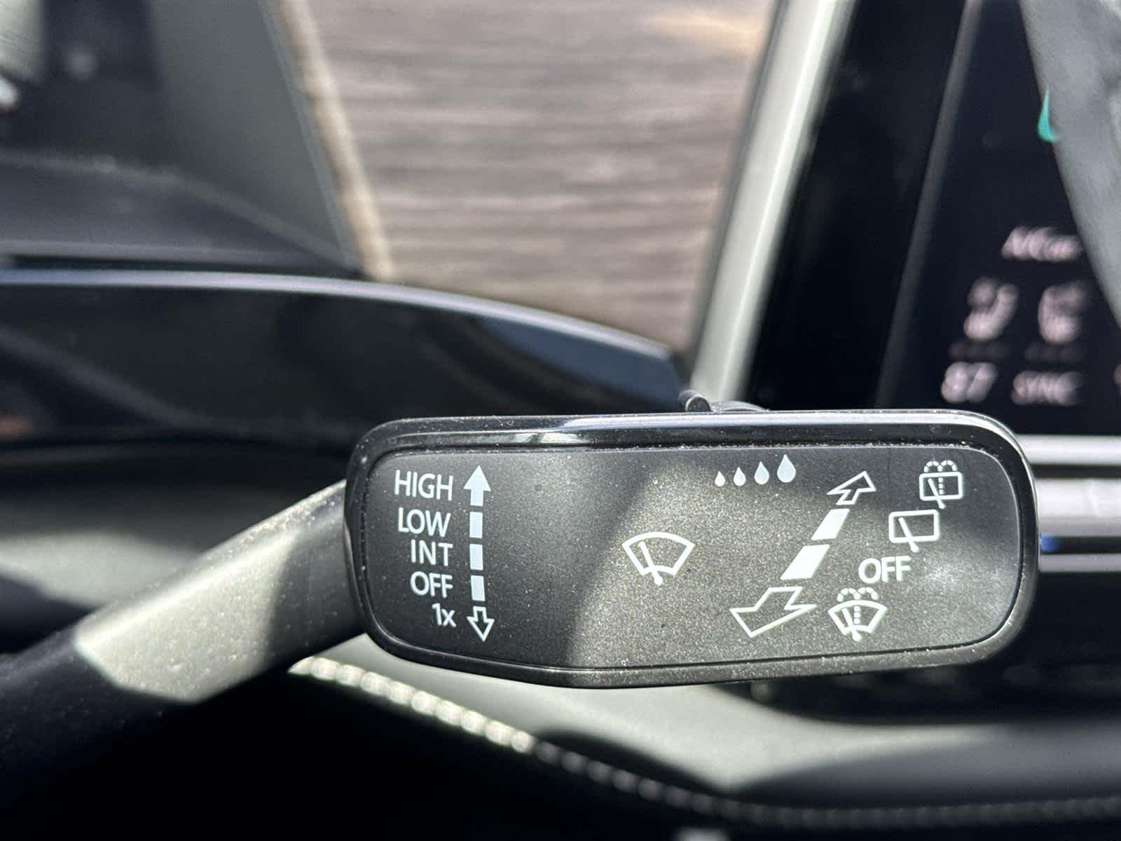 Thumbnail: 2024 Volkswagen Atlas - 21