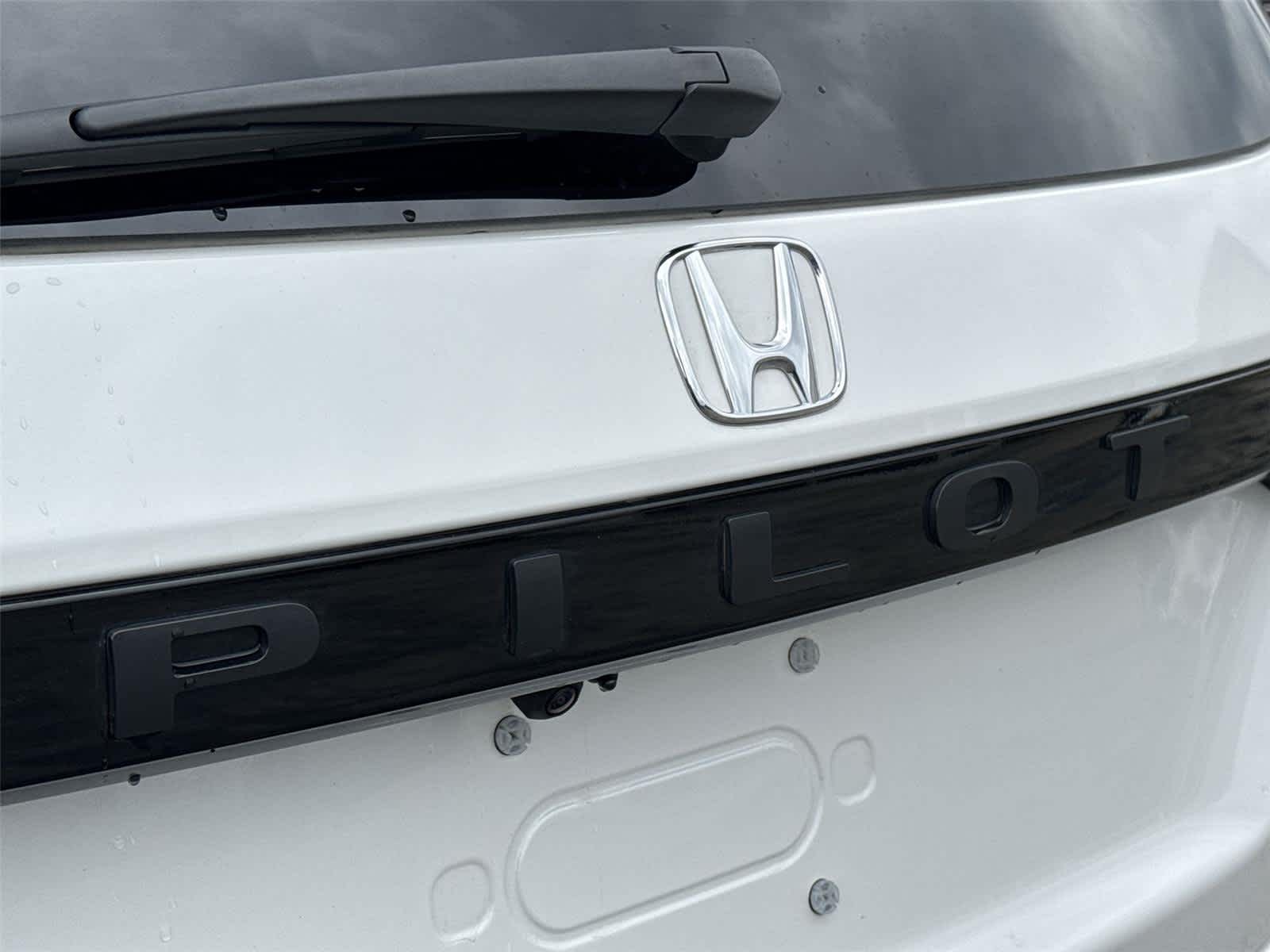 Thumbnail: 2025 Honda Pilot - 11