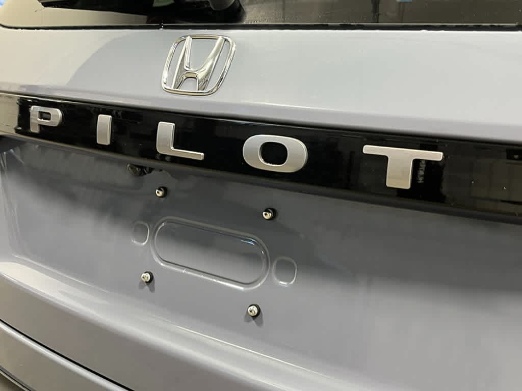 Thumbnail: 2026 Honda Pilot - 7