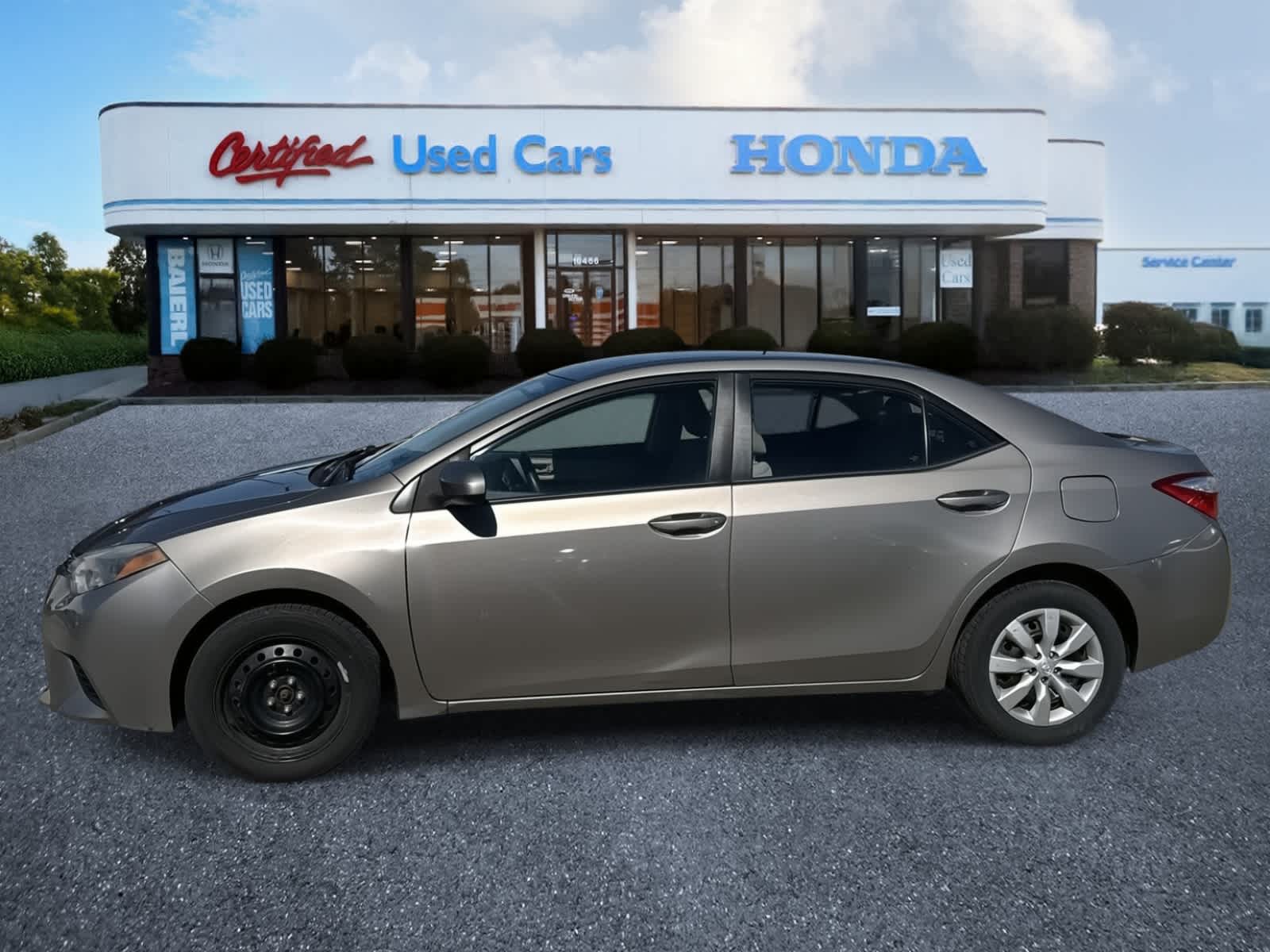 Used 2014 Toyota Corolla LE with VIN 2T1BURHE3EC113455 for sale in Wexford, PA