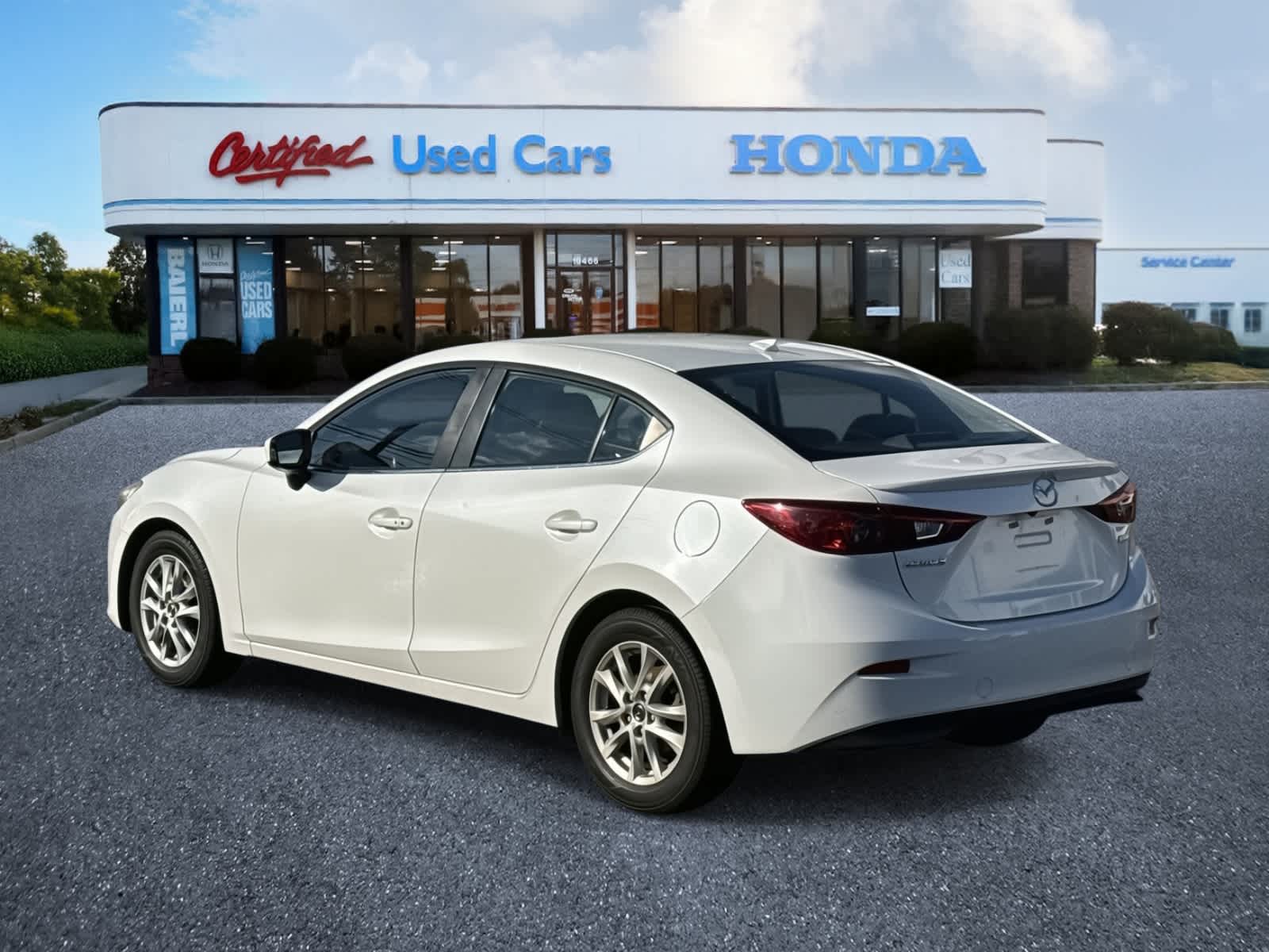 2015 Mazda Mazda3 Grand Touring photo 2