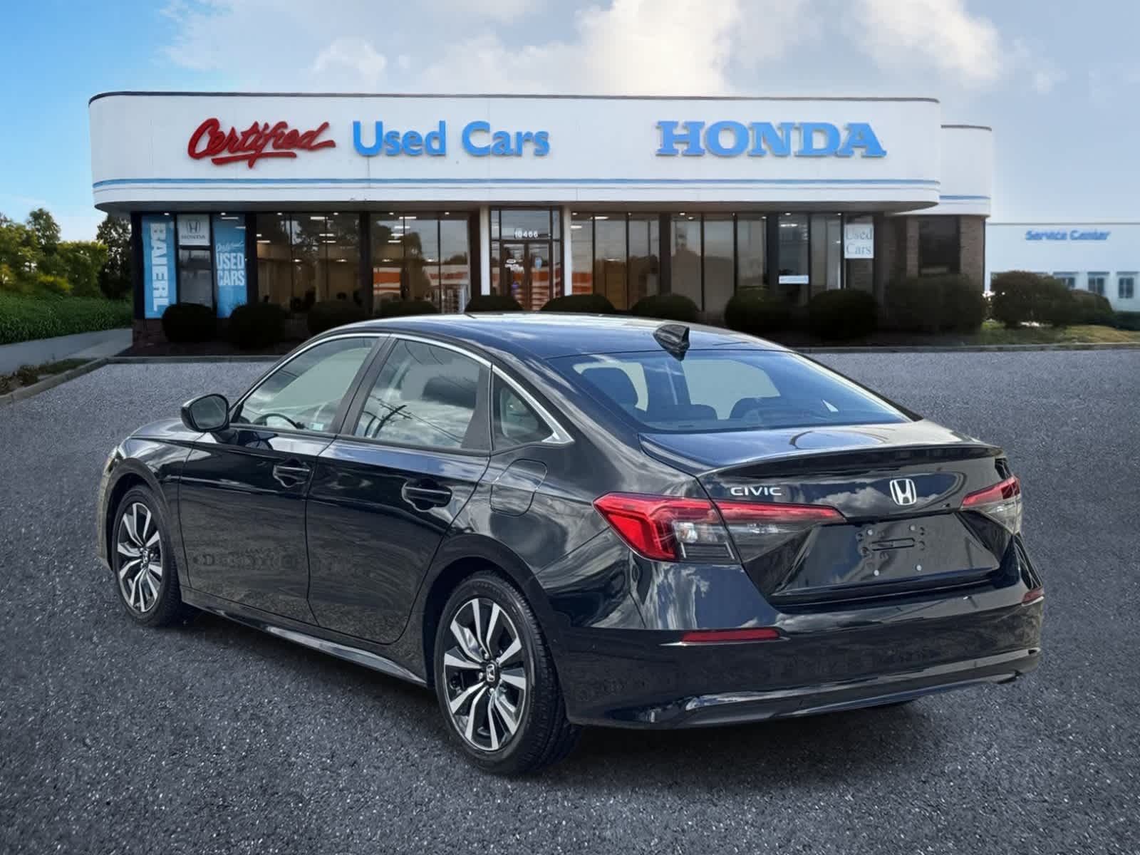 Thumbnail: 2023 Honda Civic - 3