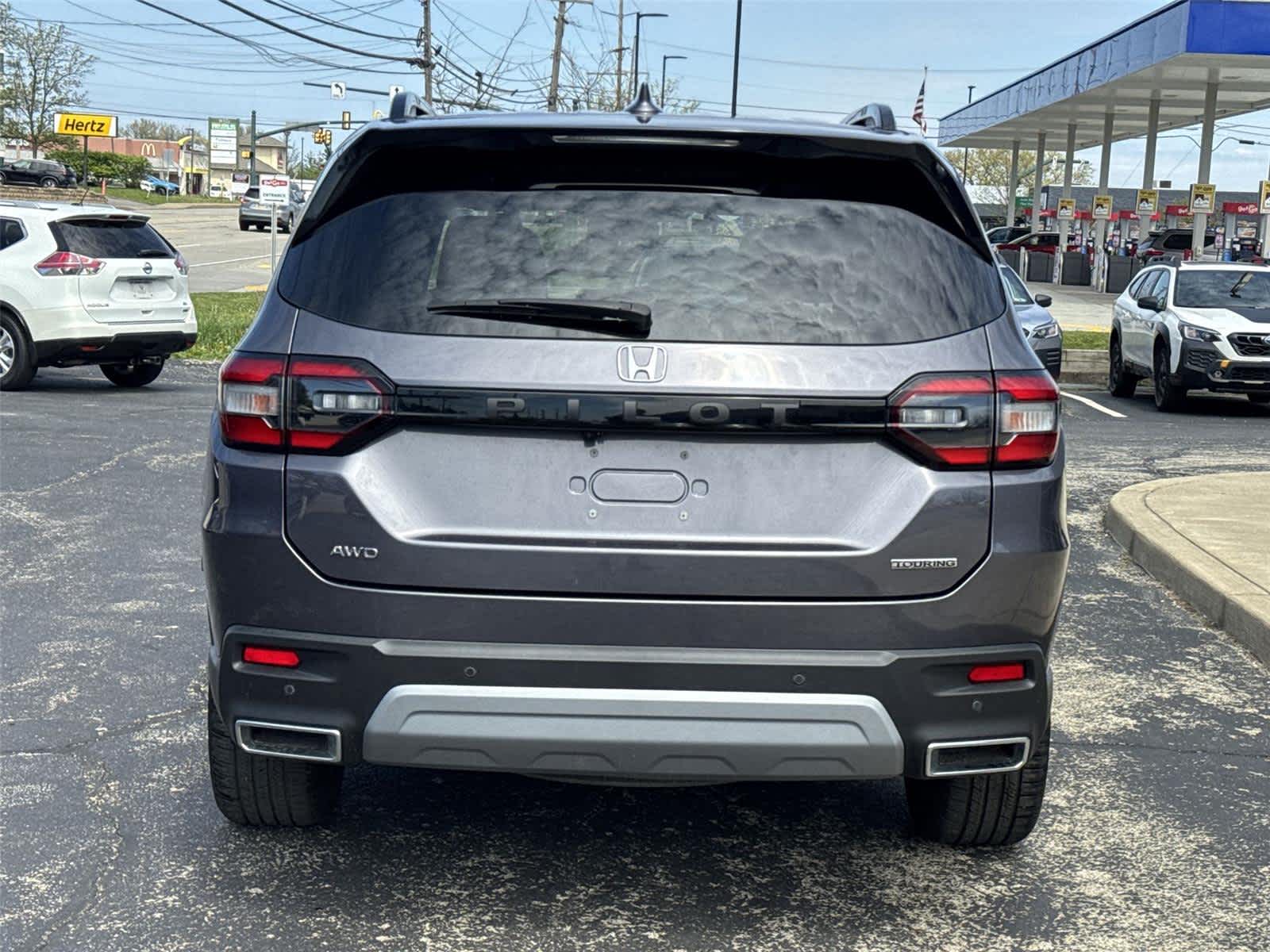 Thumbnail: 2023 Honda Pilot - 4