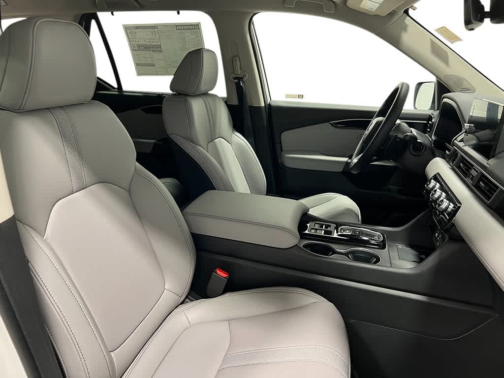 Thumbnail: 2025 Honda Pilot - 37