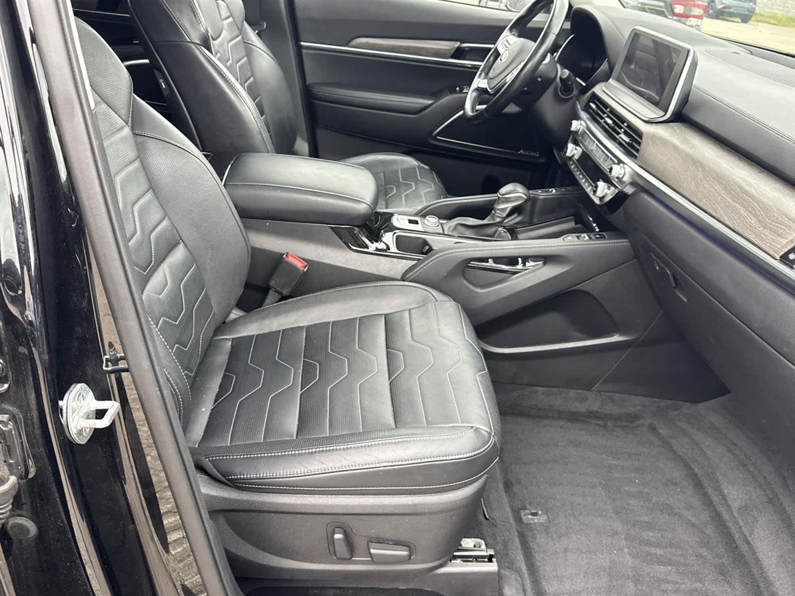 Thumbnail: 2021 Kia Telluride - 16