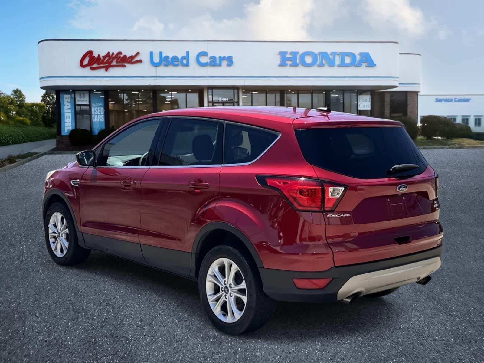 Thumbnail: 2019 Ford Escape - 3