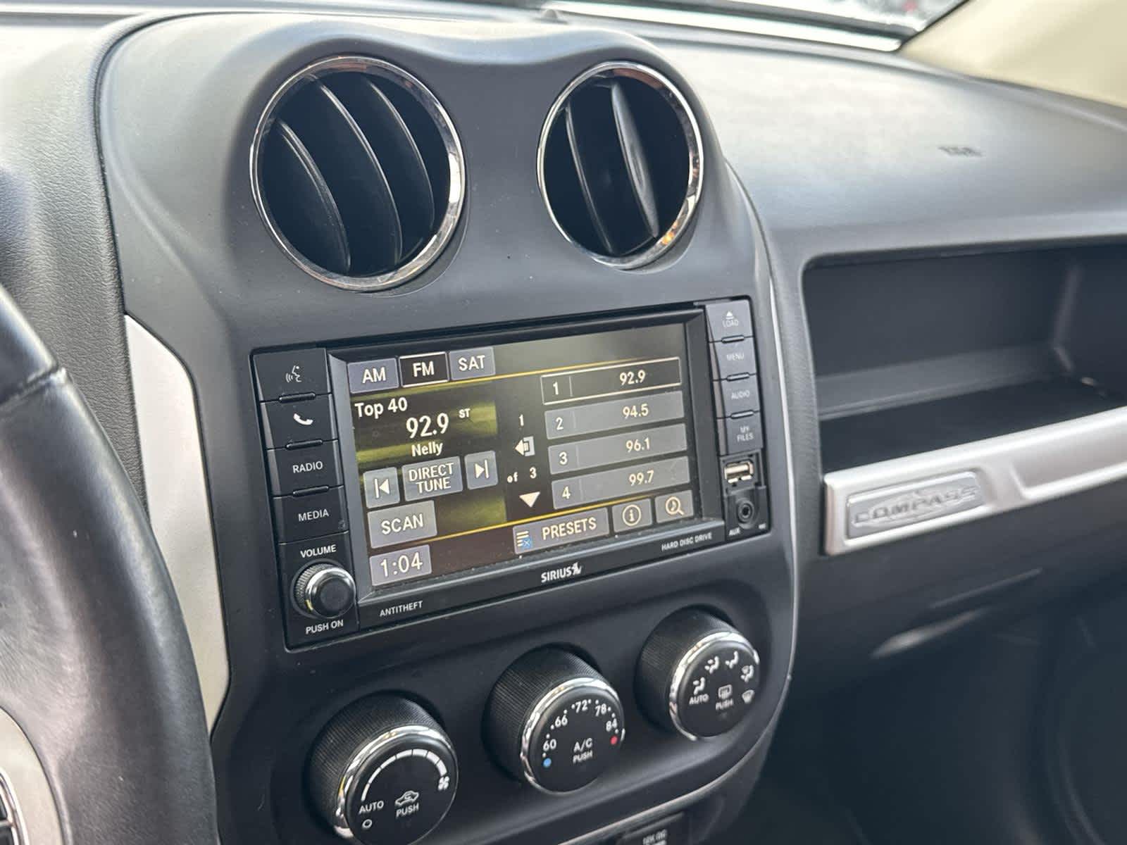 Thumbnail: 2016 Jeep Compass - 24