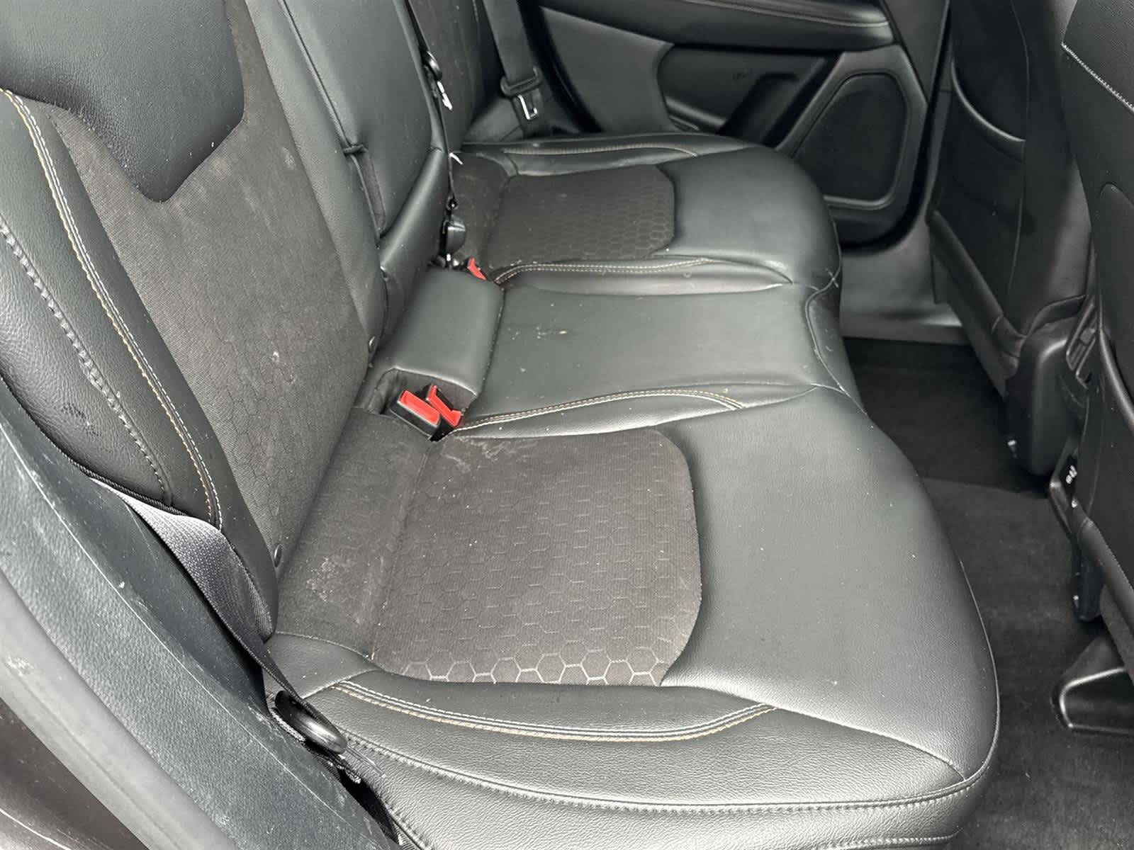 Thumbnail: 2018 Jeep Compass - 16