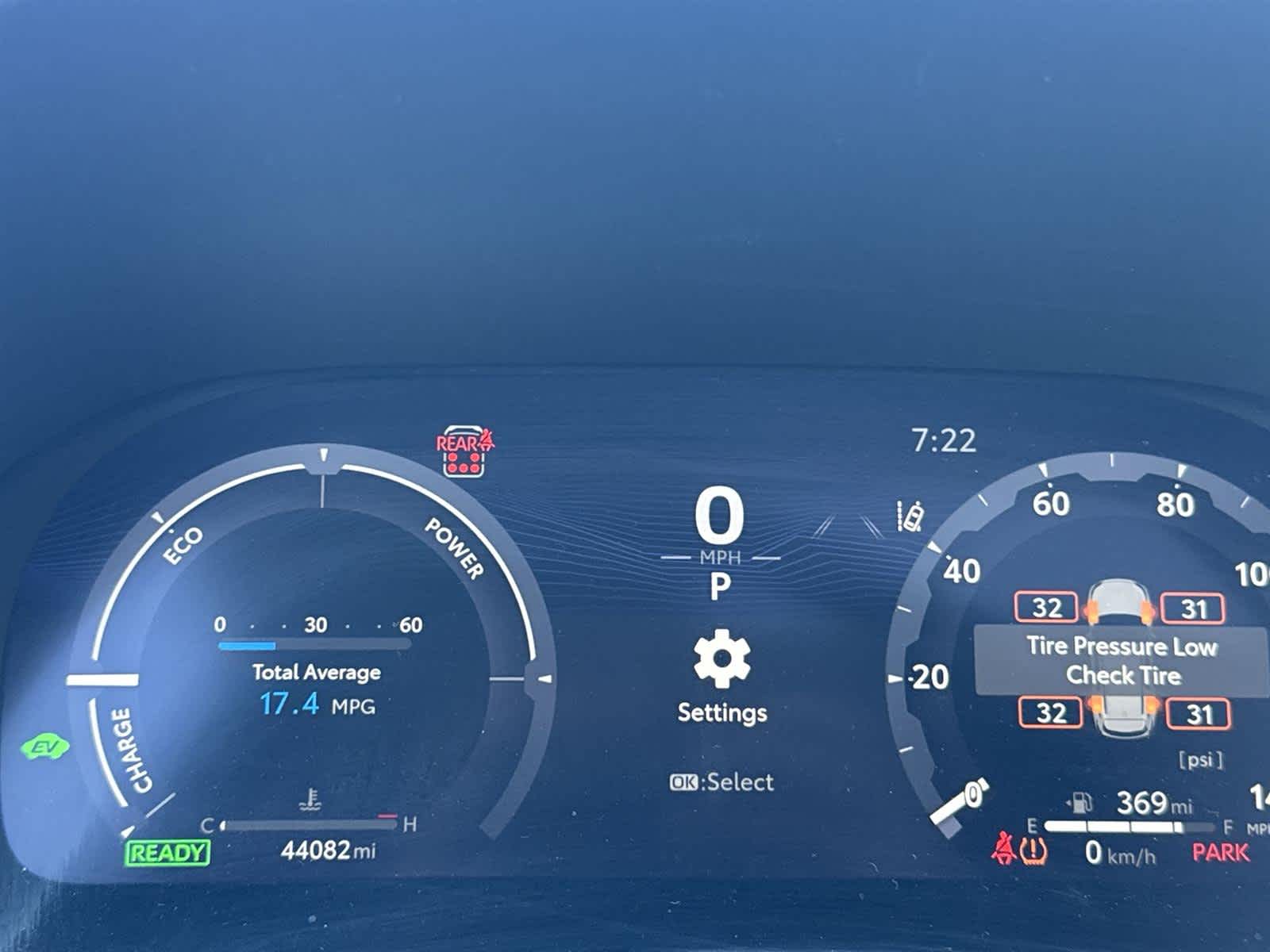 Thumbnail: 2023 Toyota Highlander - 30