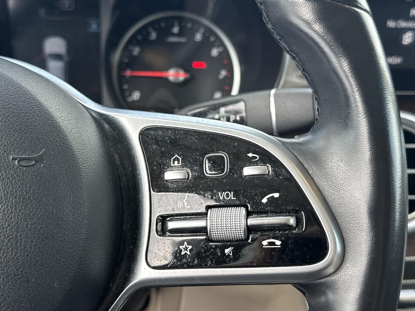 Thumbnail: 2022 Mercedes-Benz GLC - 20