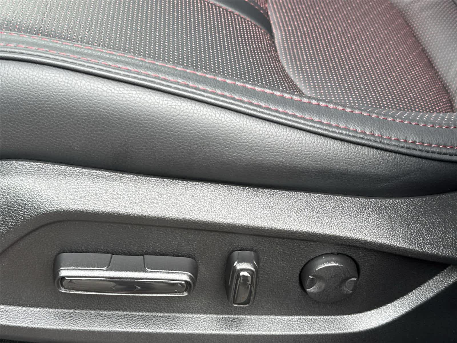 Thumbnail: 2025 Honda Pilot - 14