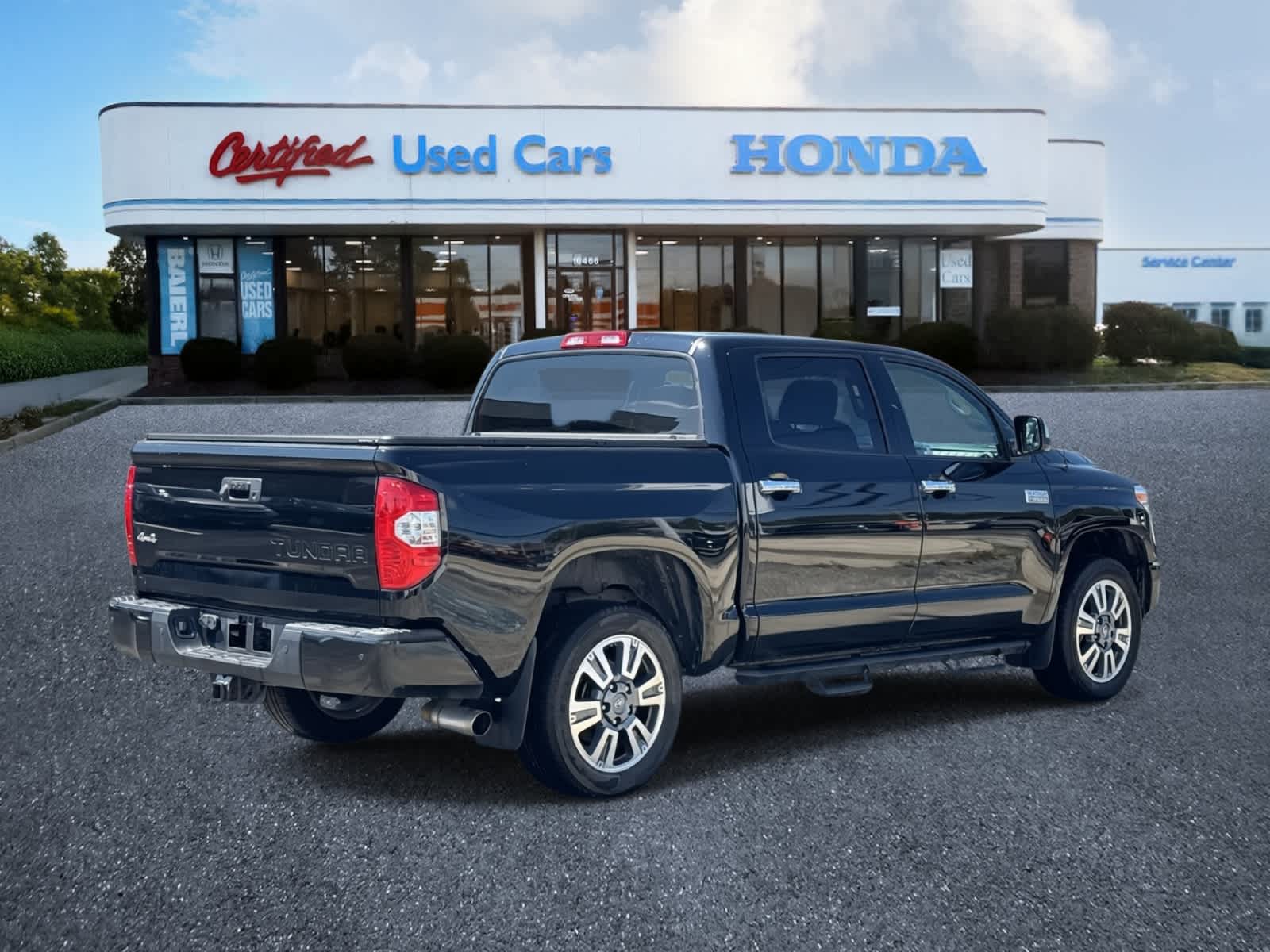 Thumbnail: 2019 Toyota Tundra - 5
