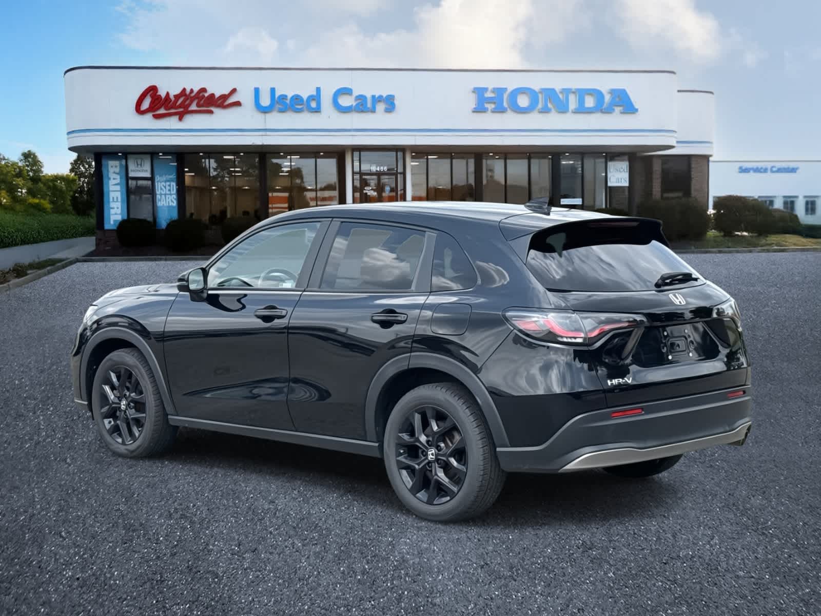 Thumbnail: 2023 Honda HR-V - 4