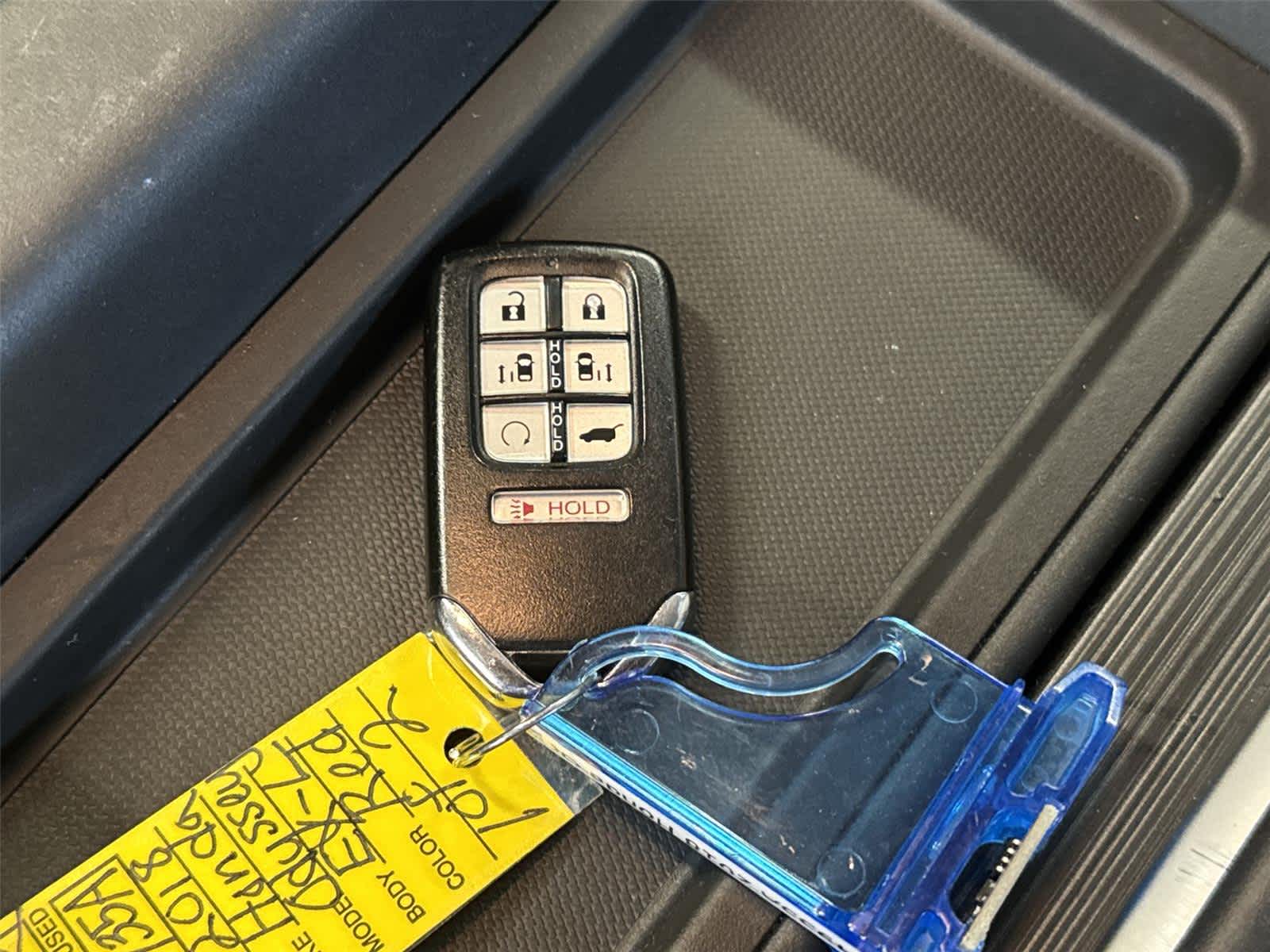 Thumbnail: 2018 Honda Odyssey - 30