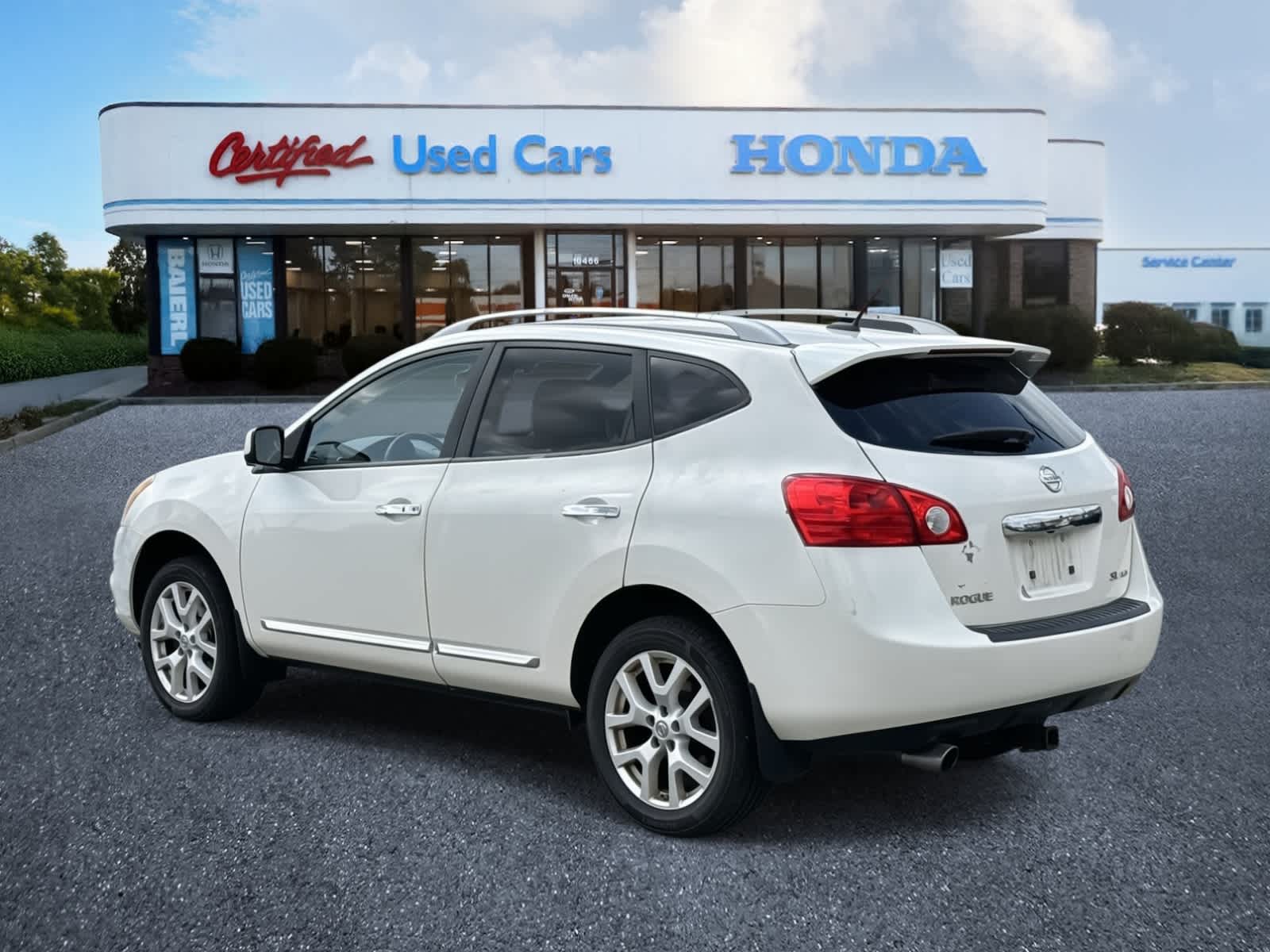 2013 Nissan Rogue SL photo 3