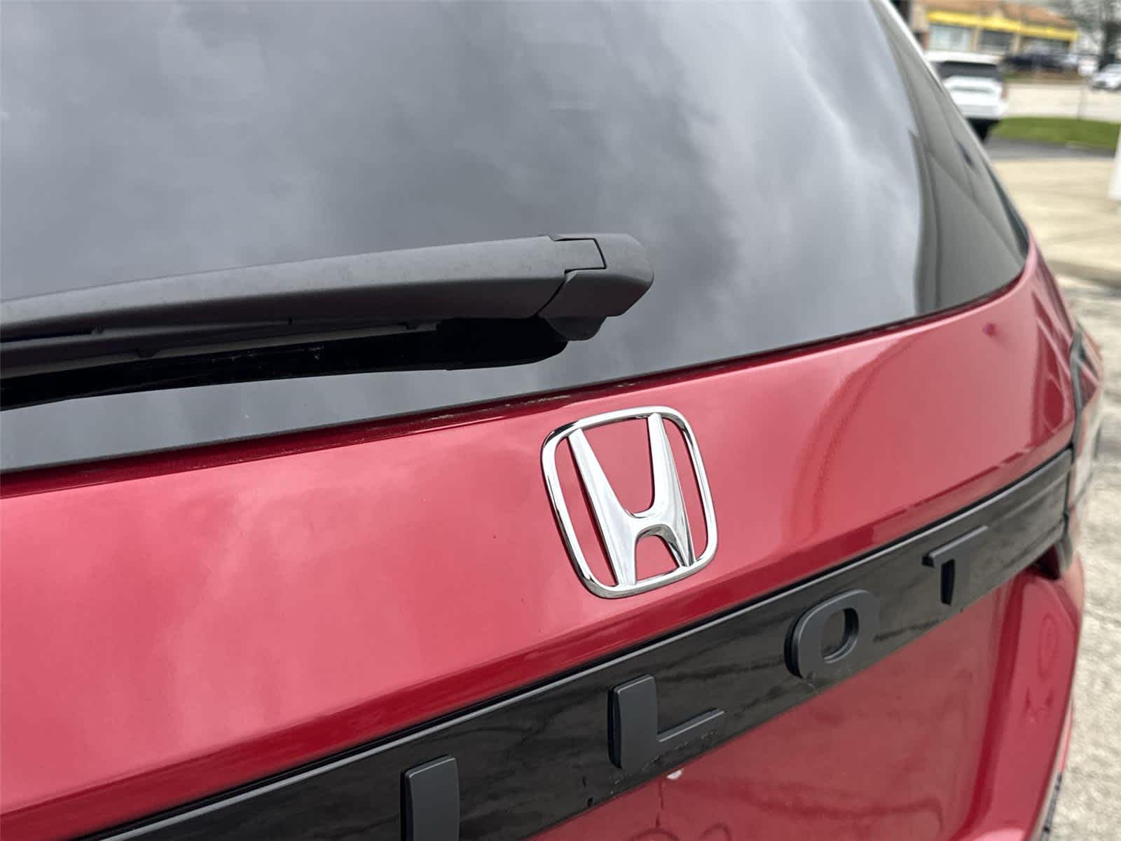 Thumbnail: 2025 Honda Pilot - 10