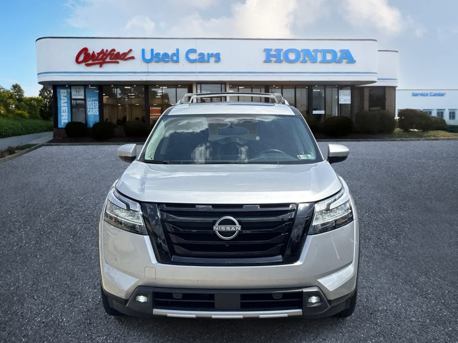 Thumbnail: 2022 Nissan Pathfinder - 8