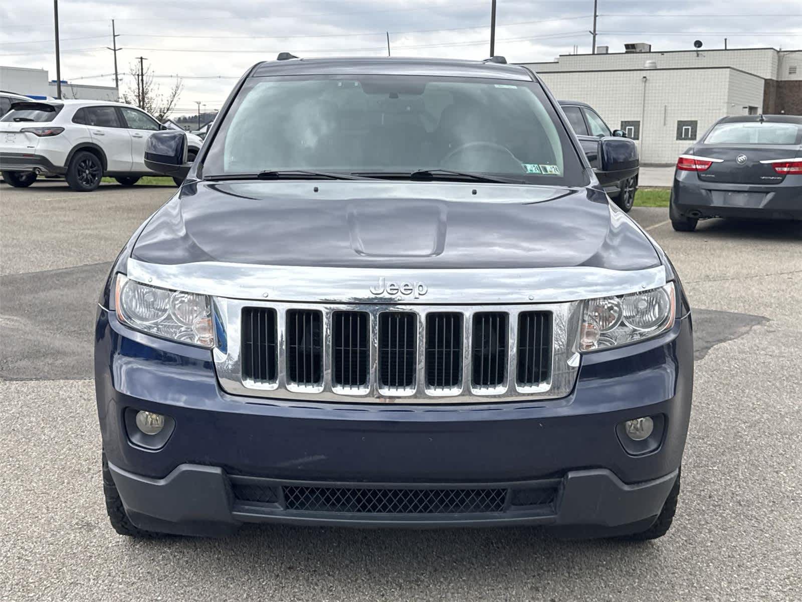 Thumbnail: 2013 Jeep Grand Cherokee - 9