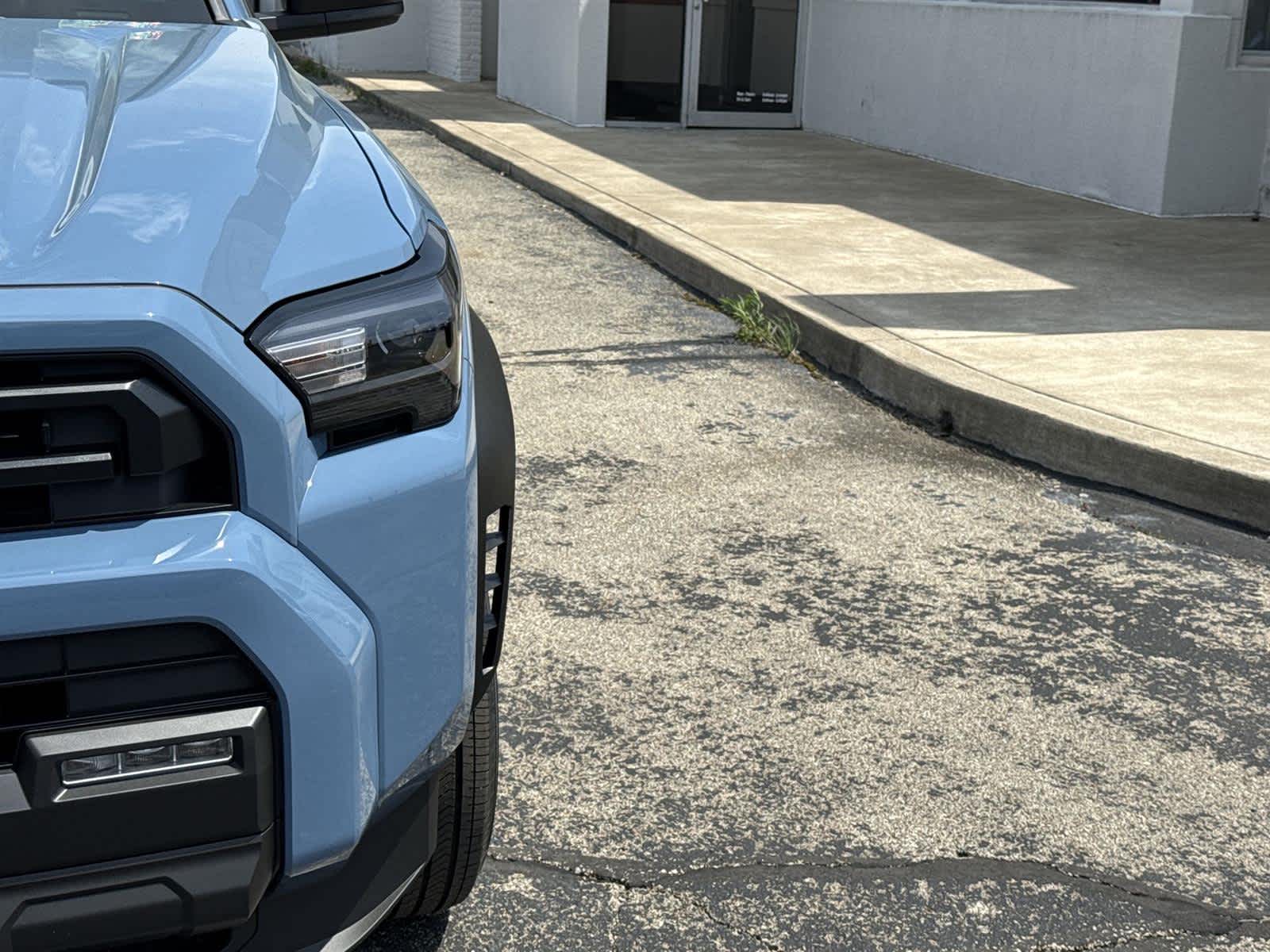 Thumbnail: 2025 Toyota 4Runner - 9
