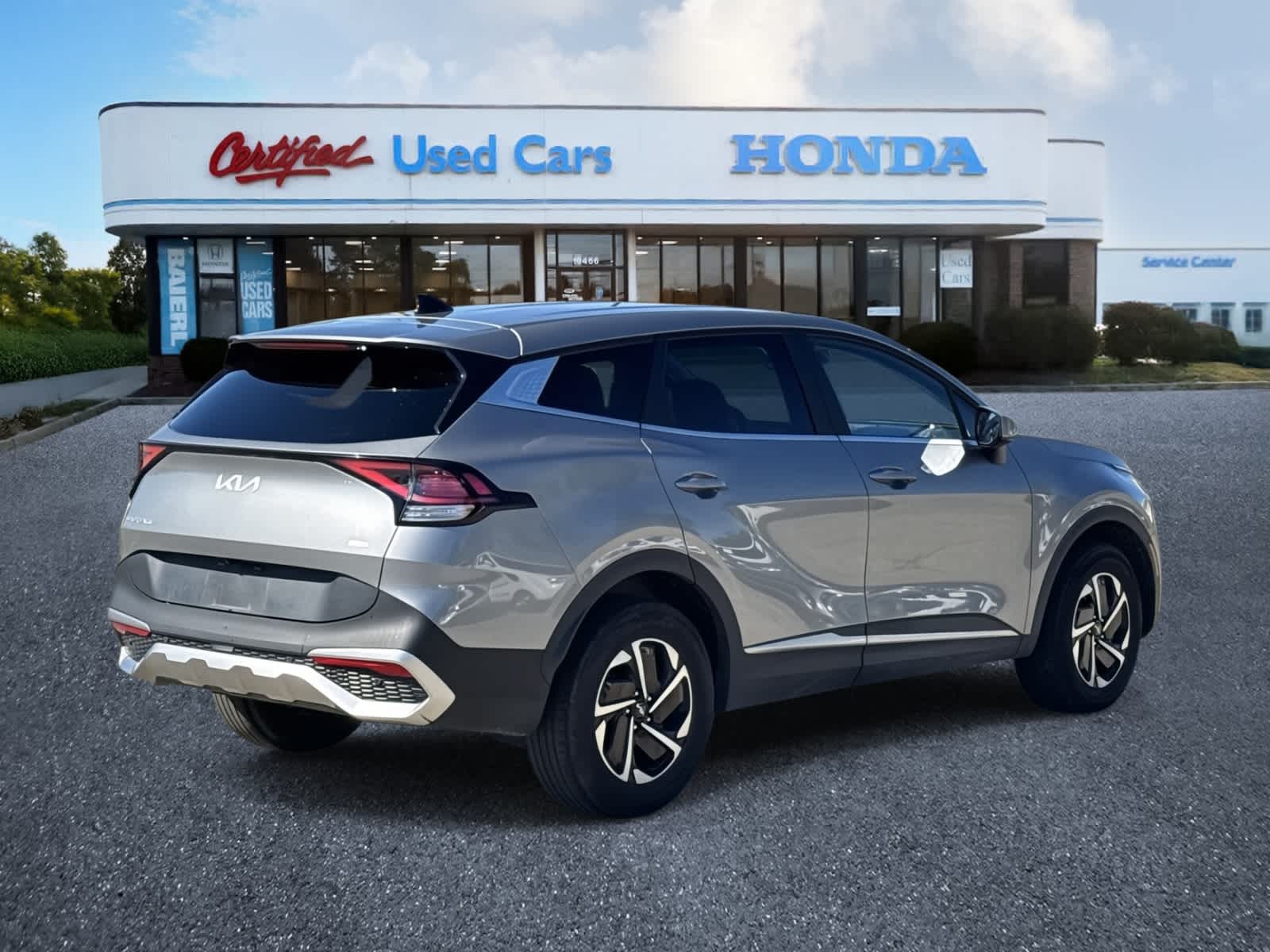 Thumbnail: 2023 Kia Sportage - 5