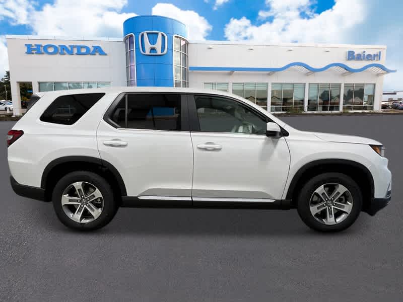 Thumbnail: 2025 Honda Pilot - 8
