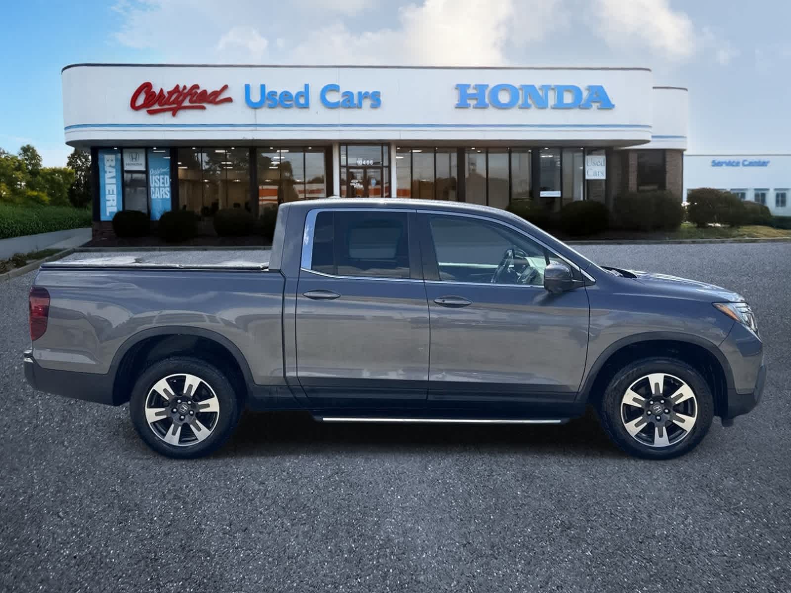 Thumbnail: 2017 Honda Ridgeline - 6