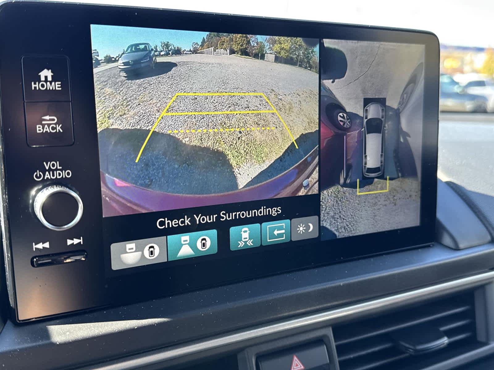 Thumbnail: 2025 Honda Pilot - 24