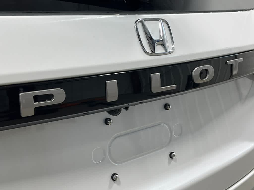 Thumbnail: 2026 Honda Pilot - 7