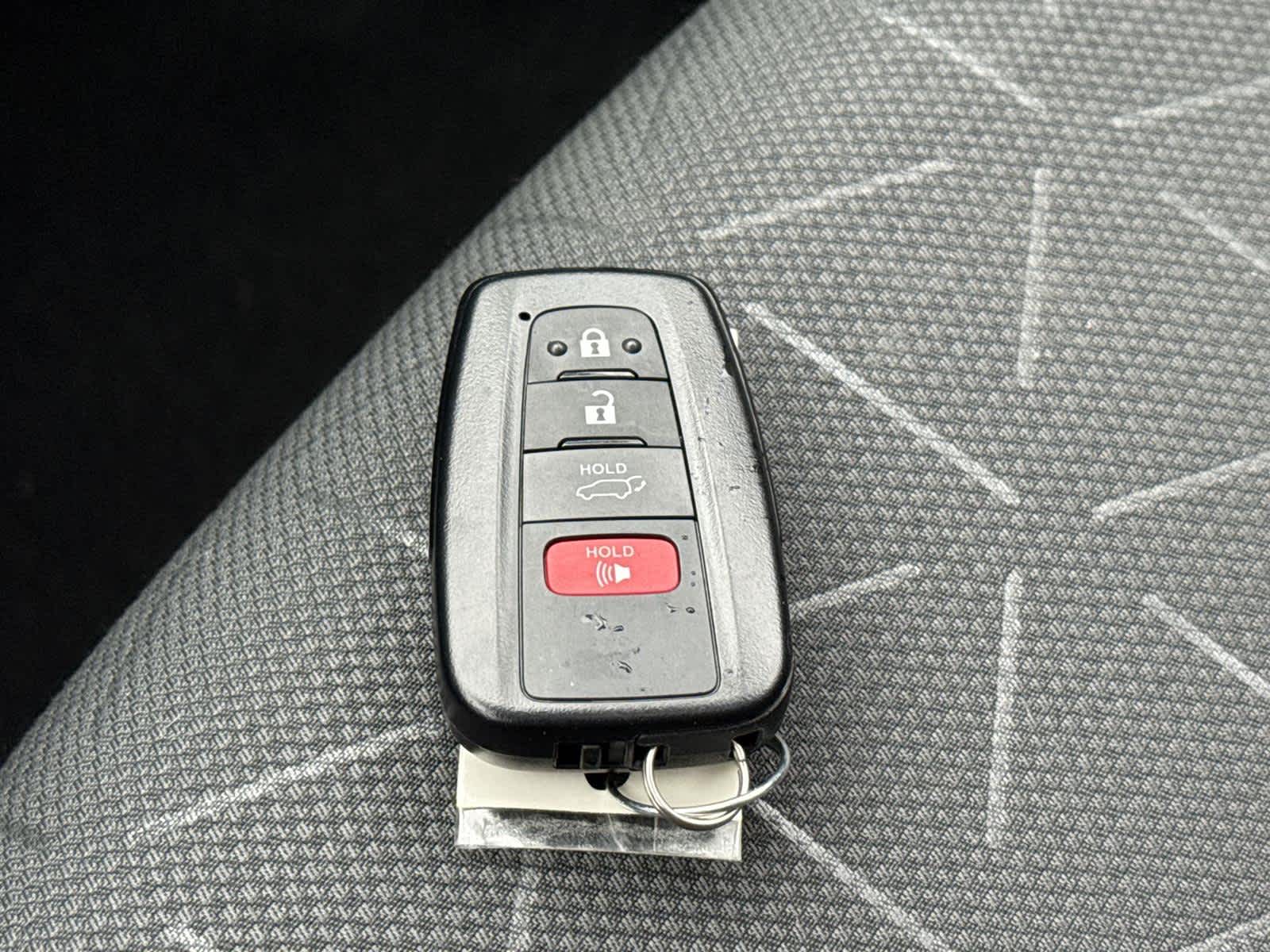 Thumbnail: 2024 Toyota RAV4 - 32