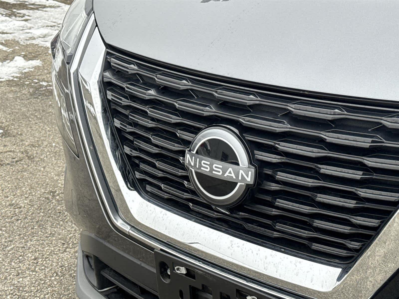 Thumbnail: 2023 Nissan Rogue - 10