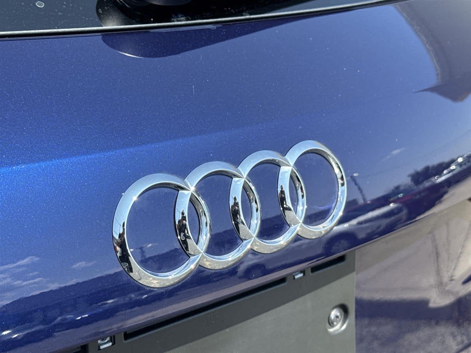 Thumbnail: 2021 Audi Q3 - 10