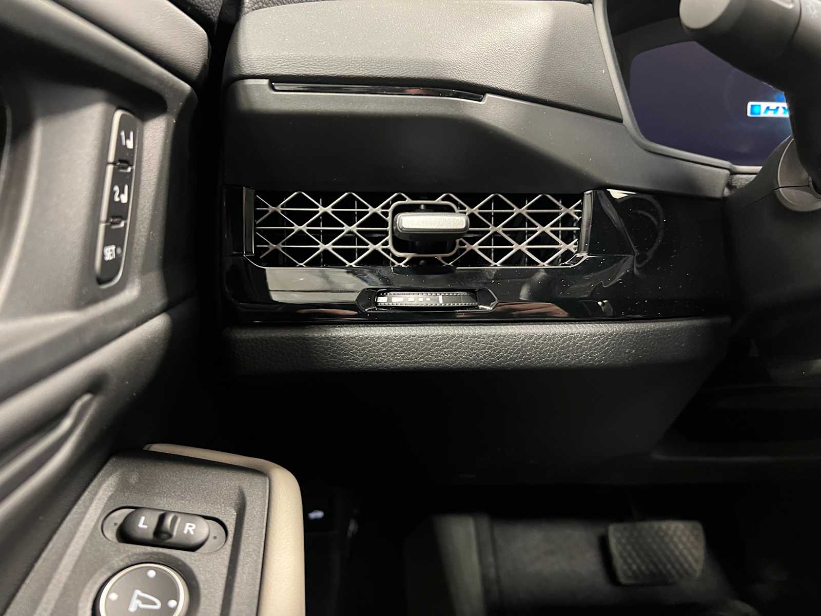 Thumbnail: 2025 Honda Accord - 18