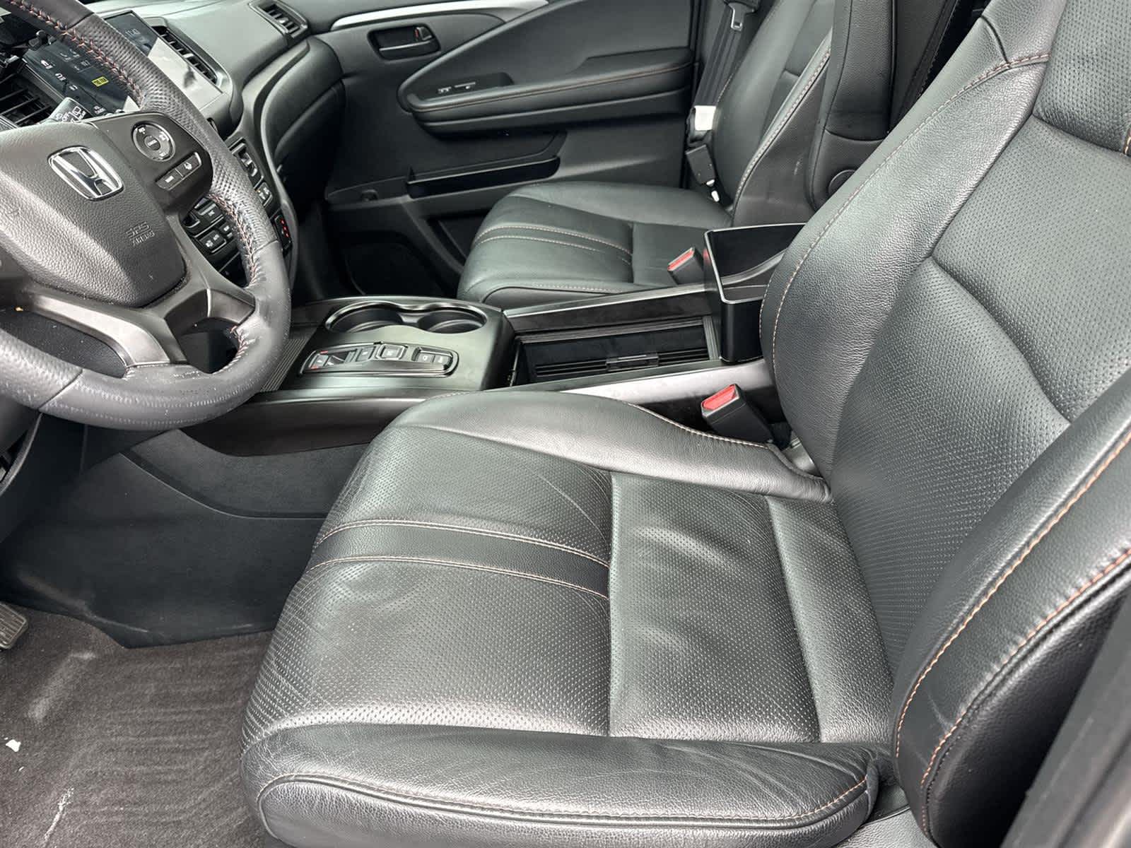 Thumbnail: 2023 Honda Passport - 13