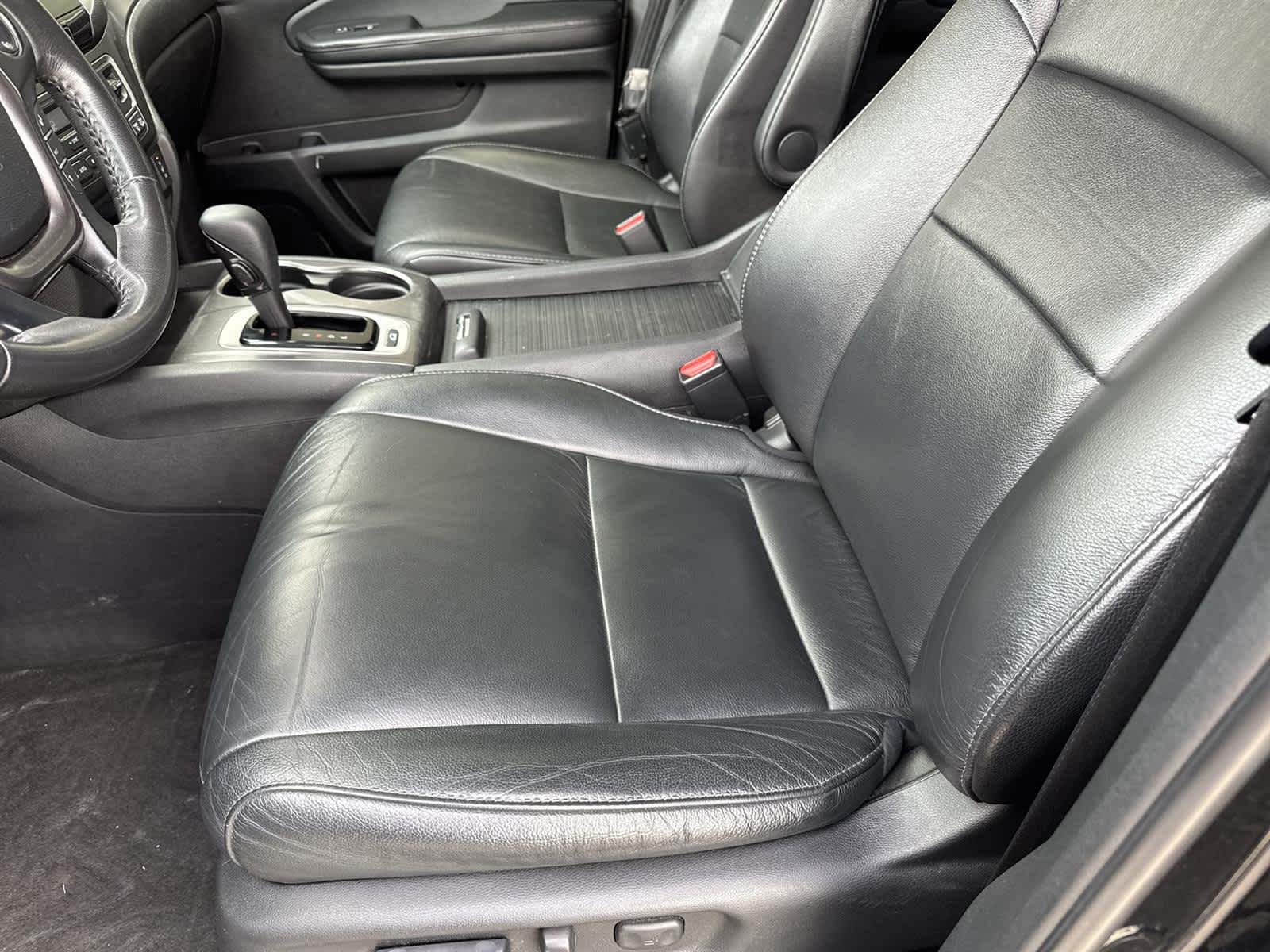 Thumbnail: 2018 Honda Pilot - 13