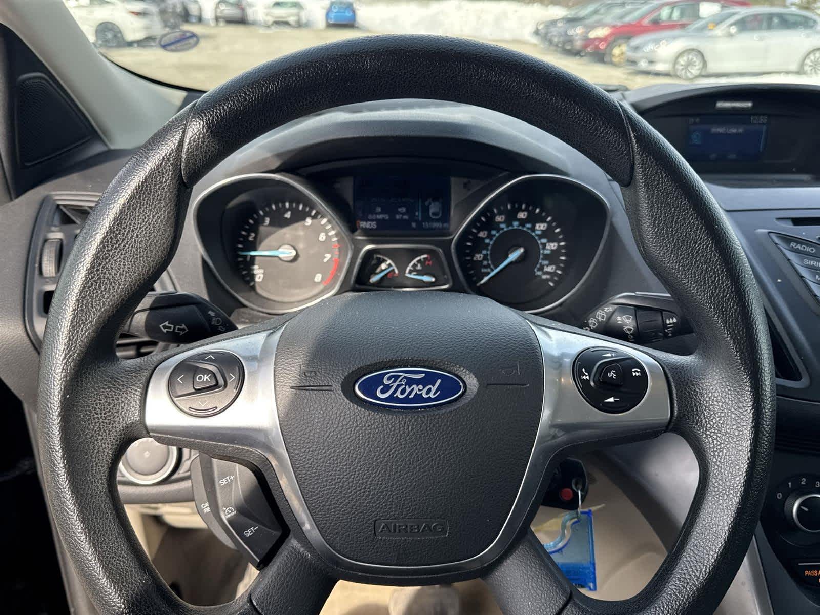 Thumbnail: 2015 Ford Escape - 17