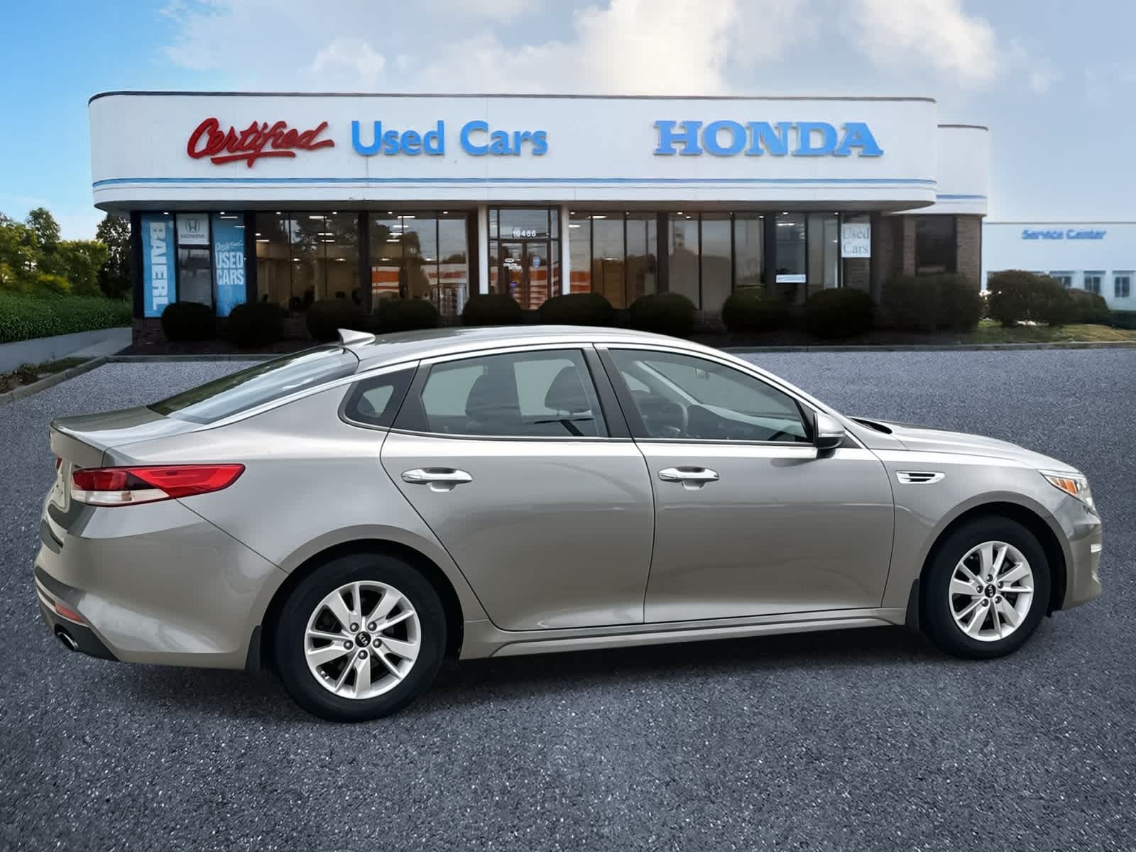 Thumbnail: 2016 Kia Optima - 6